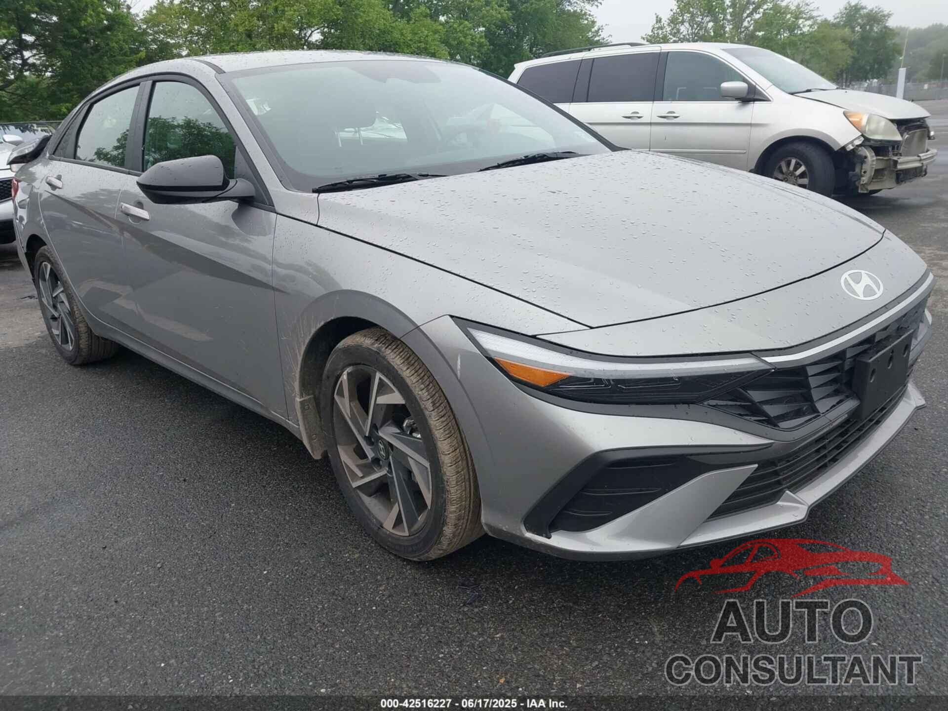 HYUNDAI ELANTRA 2025 - KMHLM4DG5SU987475