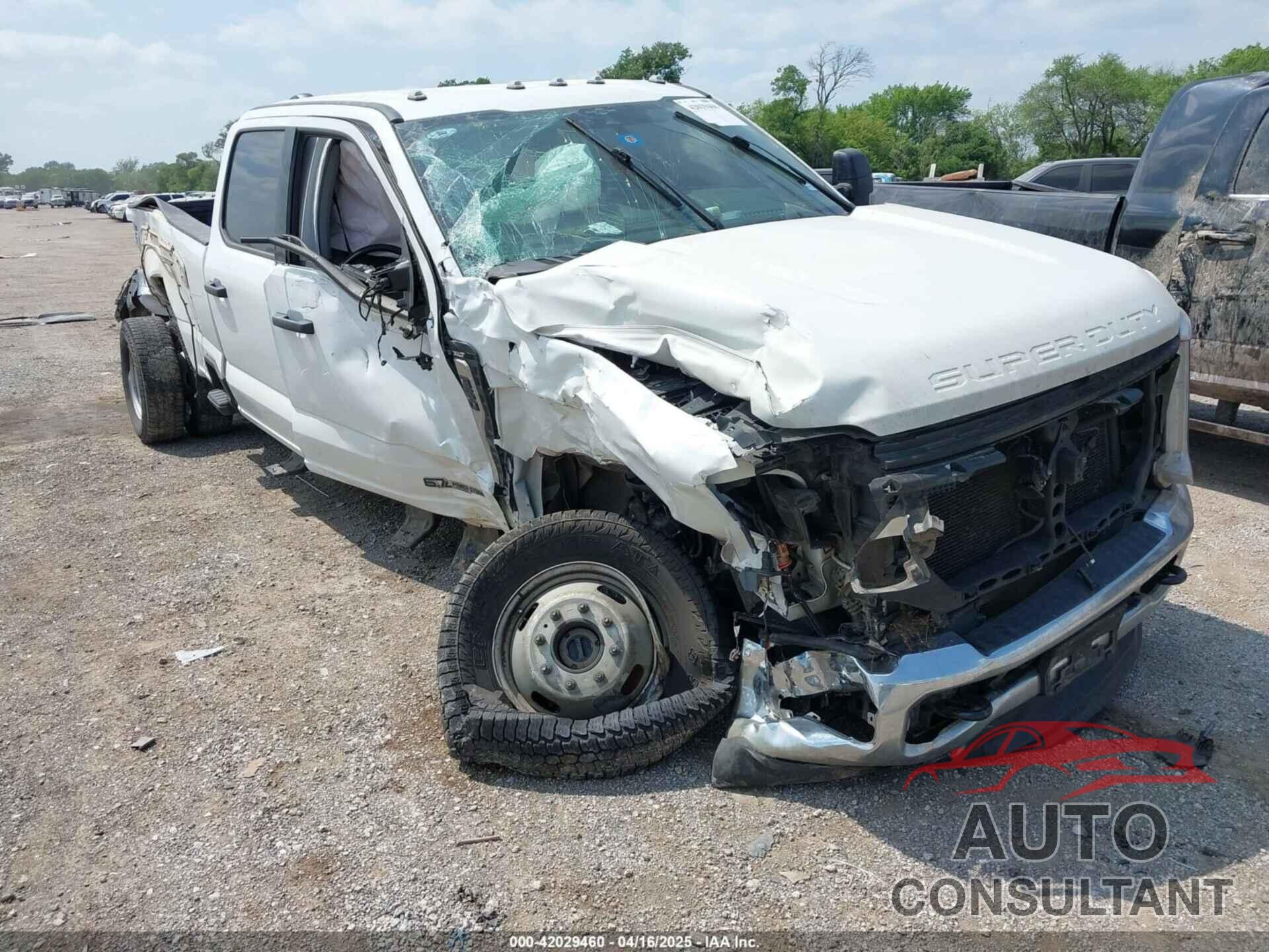 FORD F-350 2023 - 1FT8W3DT9PEC23531