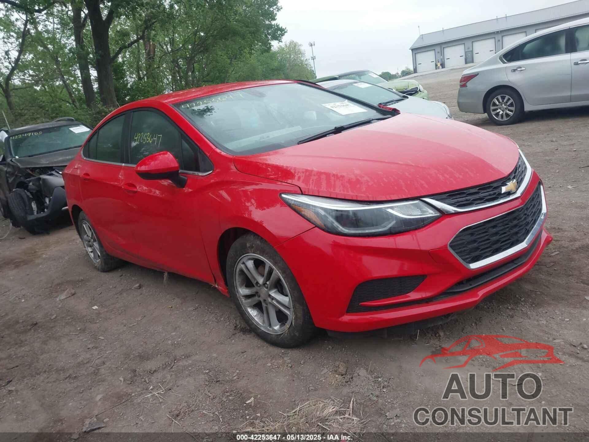 CHEVROLET CRUZE 2017 - 1G1BE5SM5H7156263