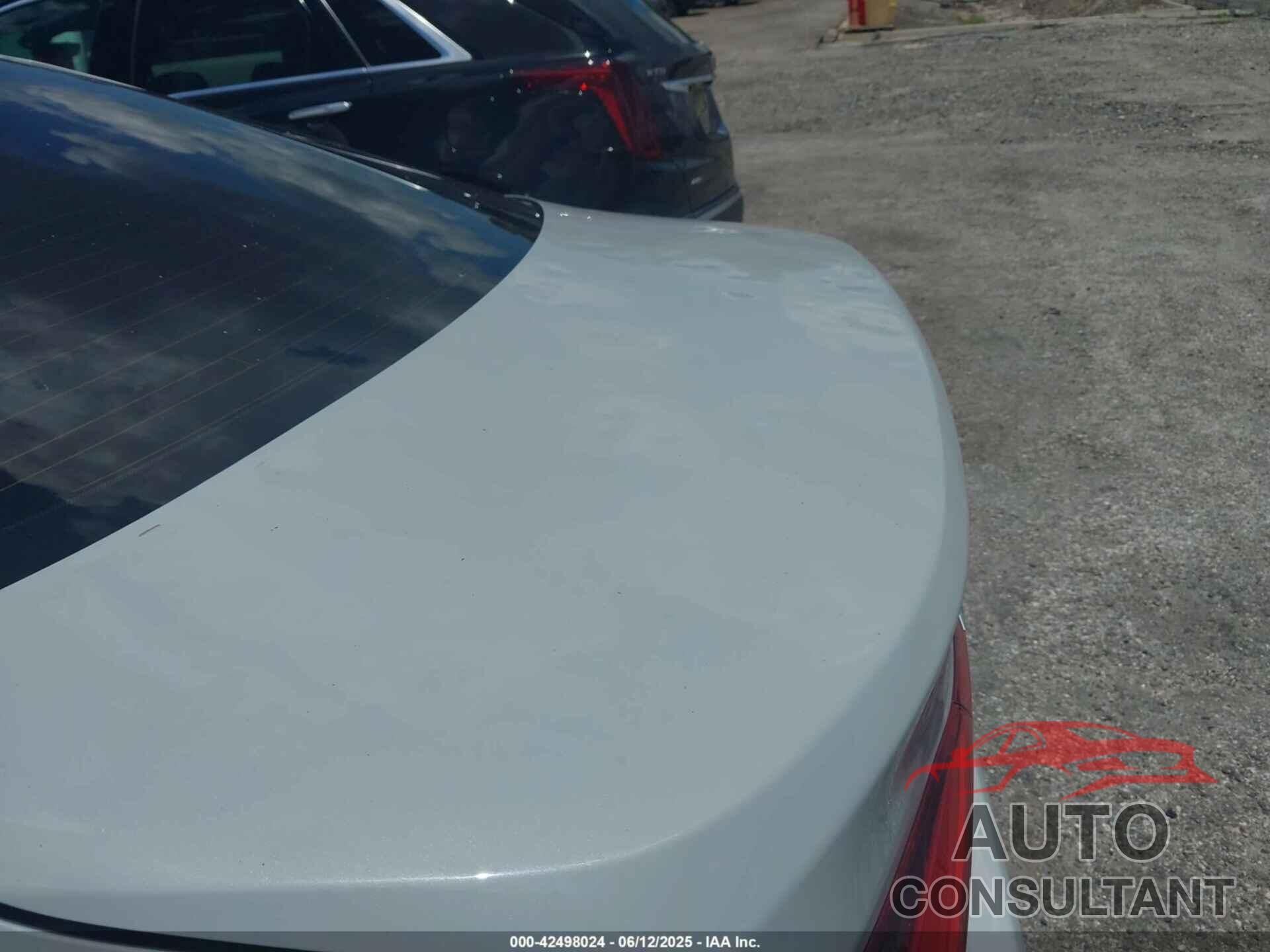 TOYOTA AVALON 2022 - 4T1JA1AB5NU015841
