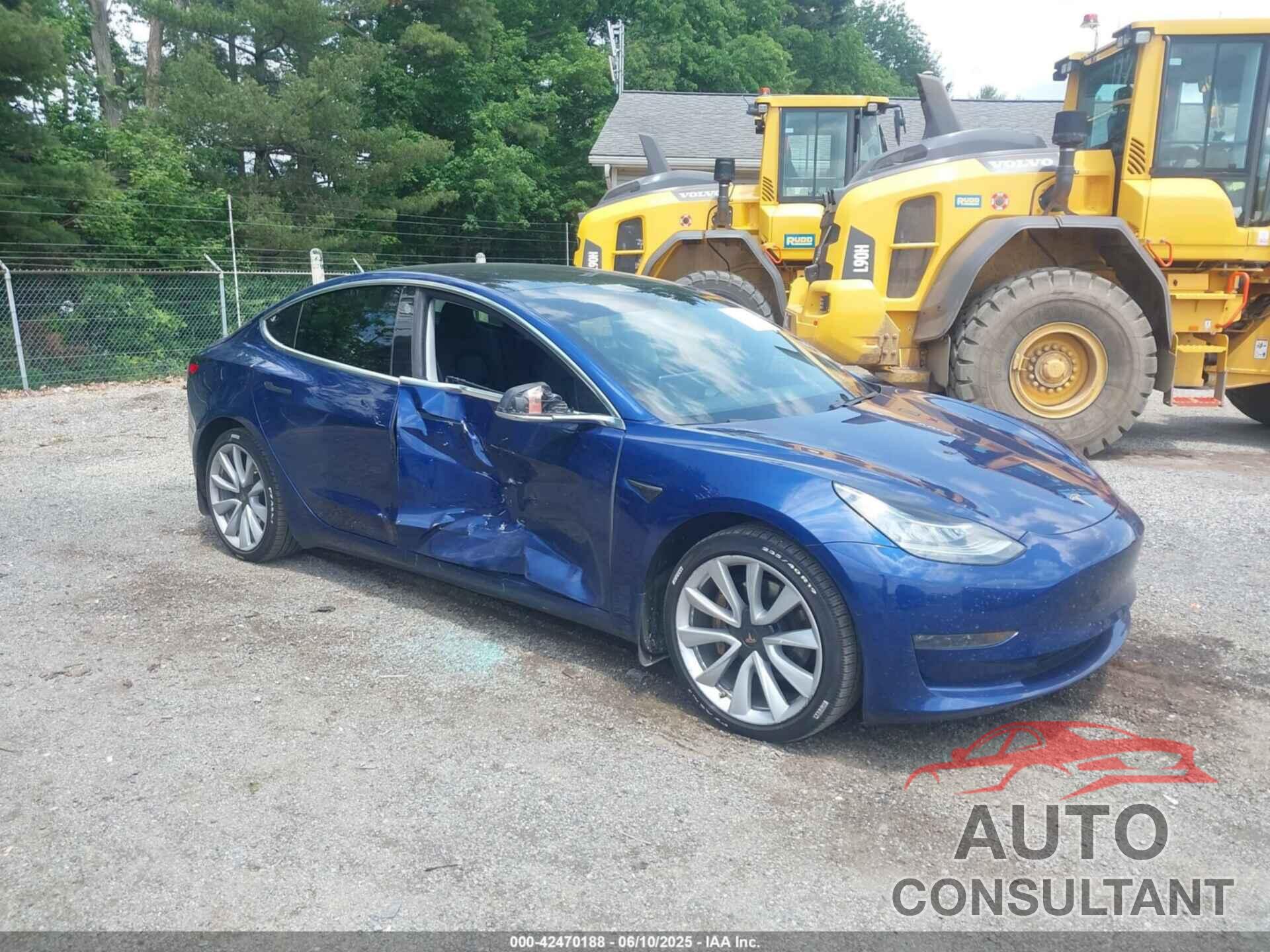 TESLA MODEL 3 2020 - 5YJ3E1EC8LF586881
