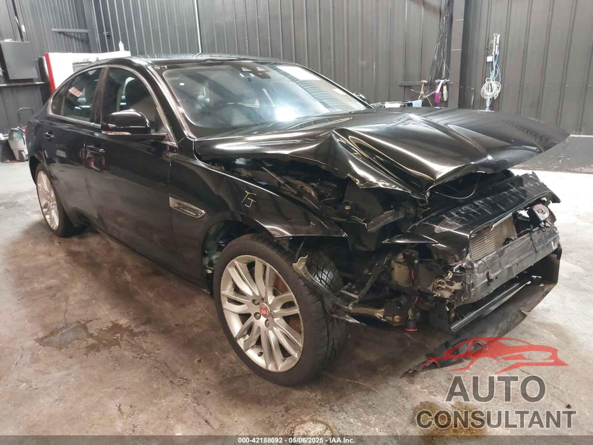 JAGUAR XF 2016 - SAJBK4BV3GCY16391