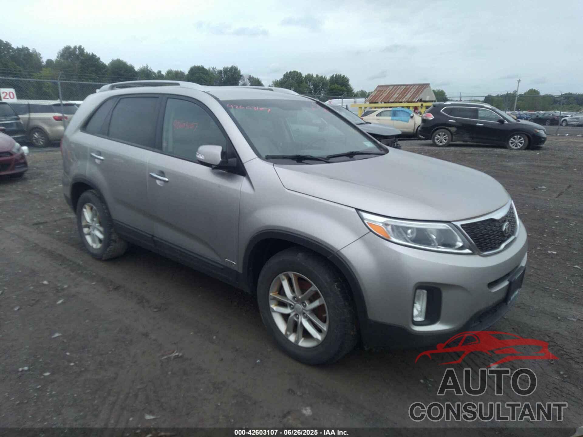 KIA SORENTO 2015 - 5XYKTDA75FG592534