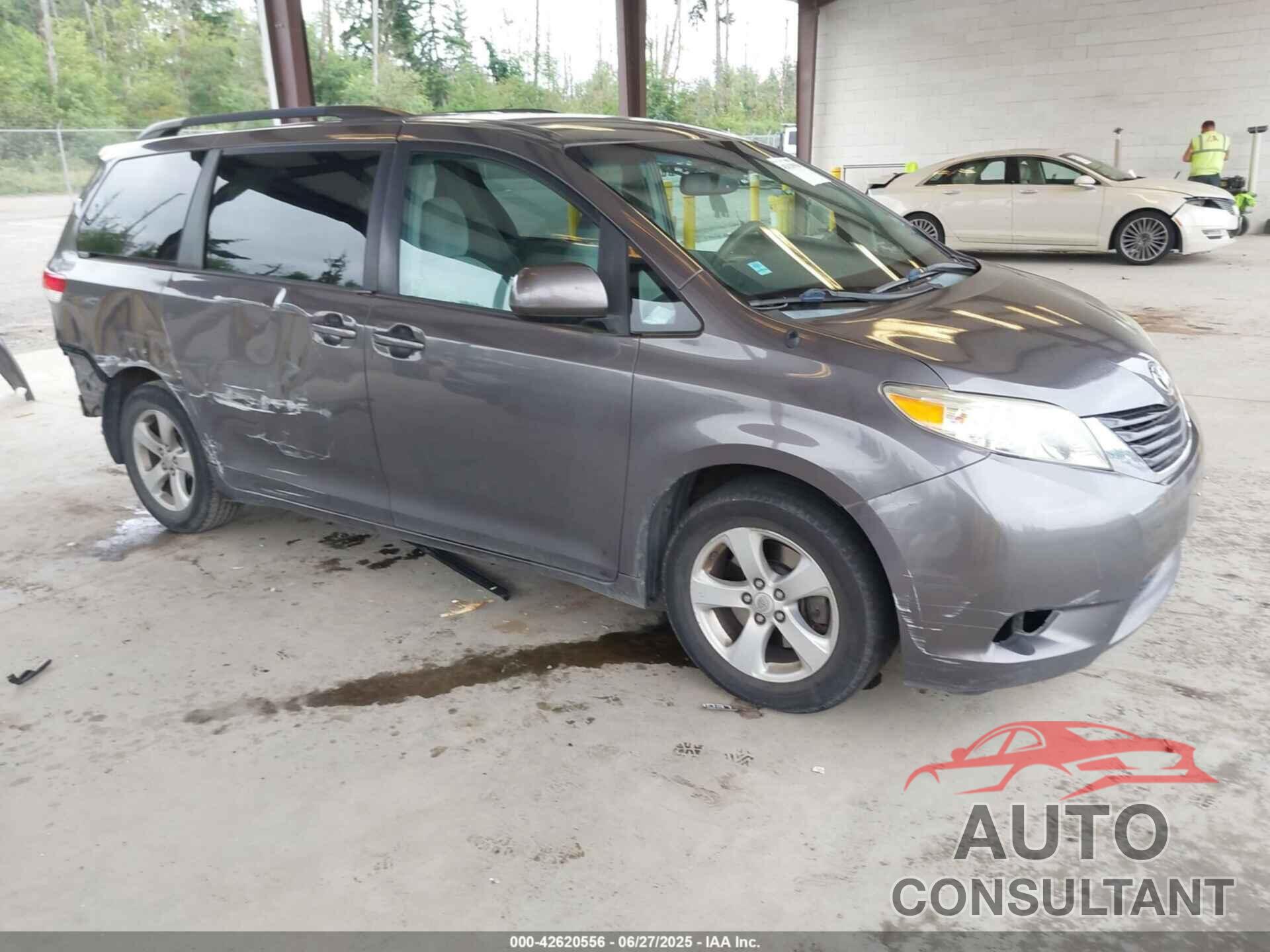 TOYOTA SIENNA 2012 - 5TDKK3DC8CS262682