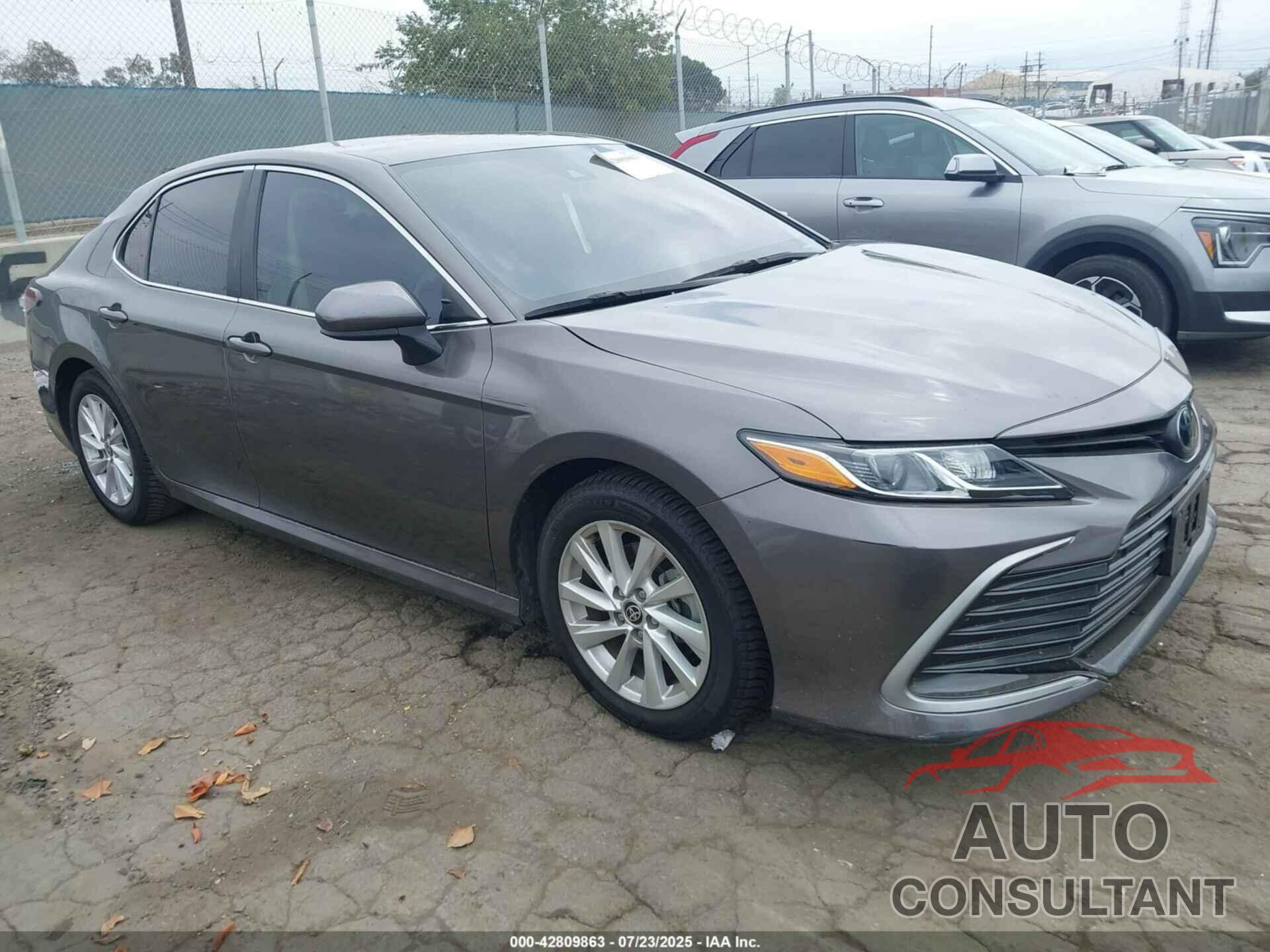 TOYOTA CAMRY 2024 - 4T1C11AK4RU844561