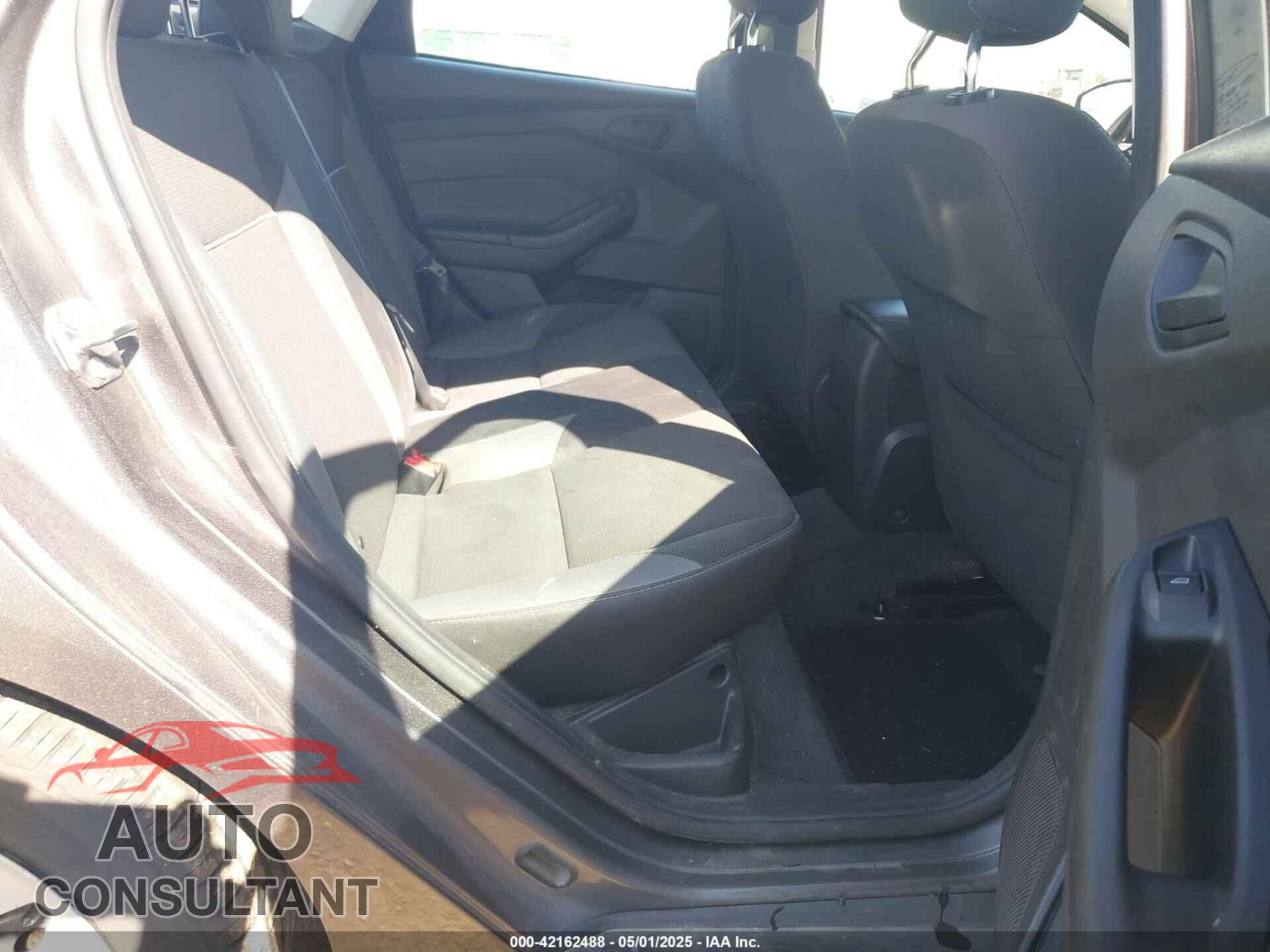 FORD FOCUS 2012 - 1FAHP3F26CK314852