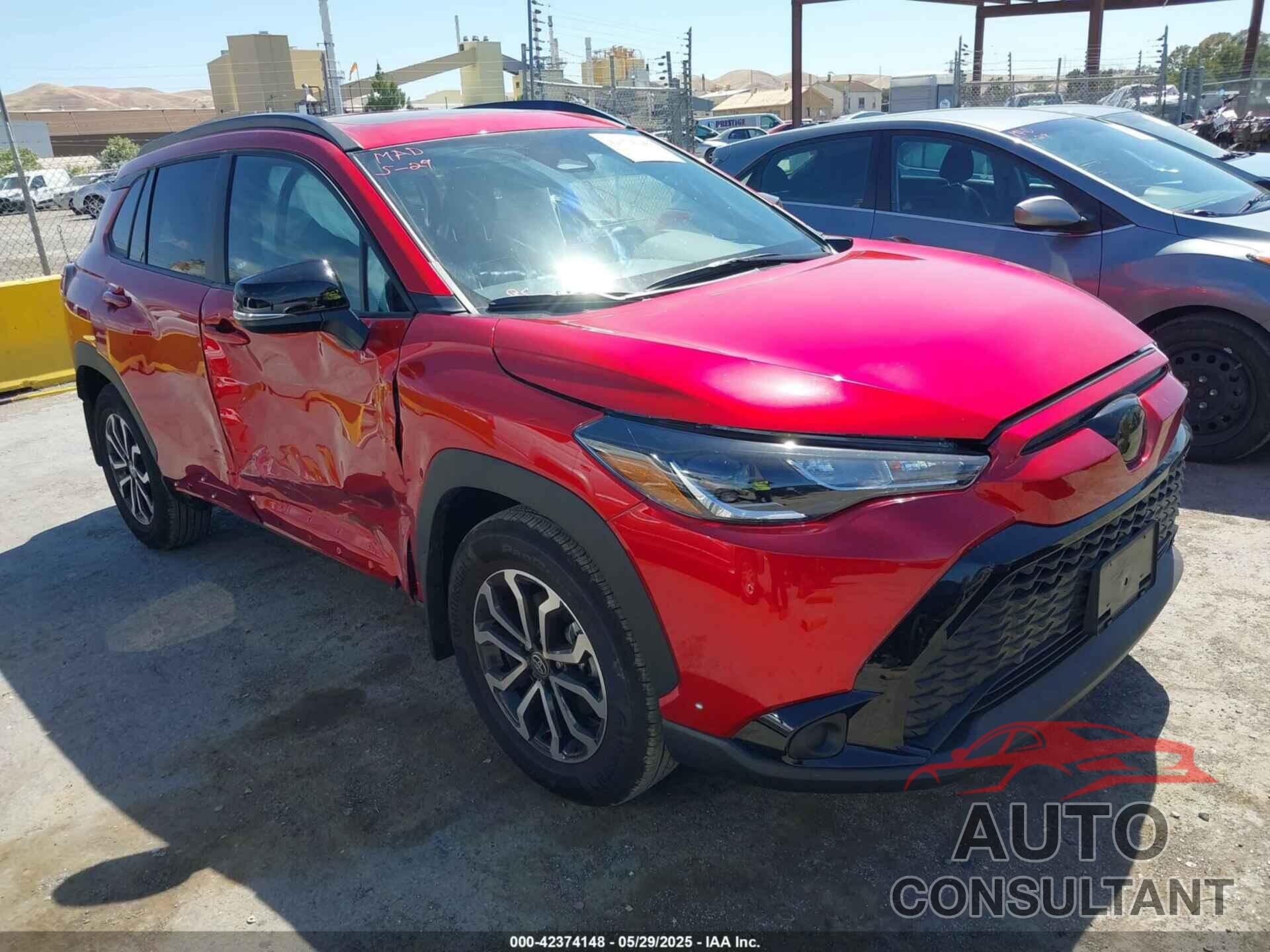 TOYOTA COROLLA CROSS HYBRID 2025 - 7MUFBABG0SV068471