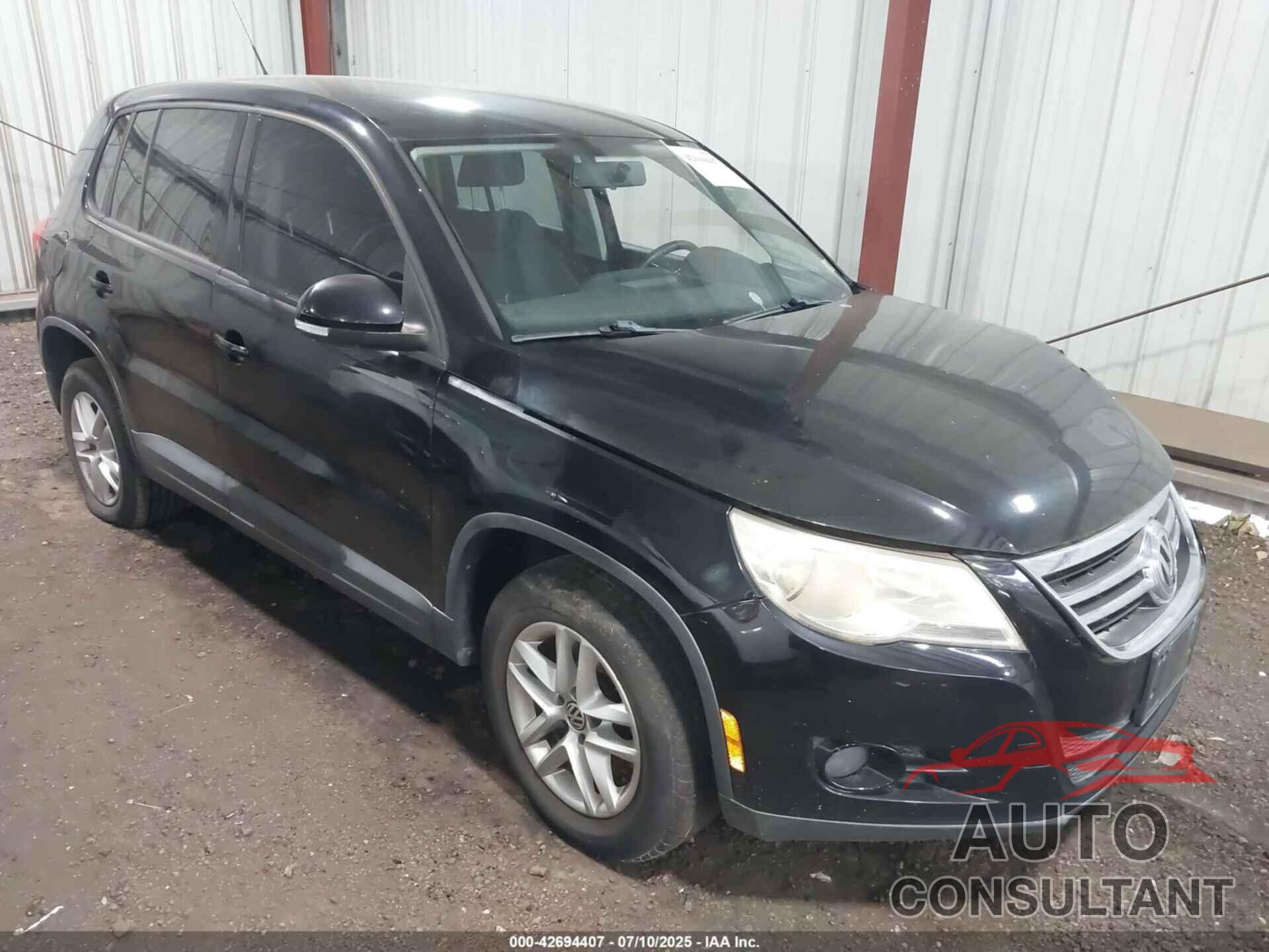 VOLKSWAGEN TIGUAN 2011 - WVGAV7AX5BW534360