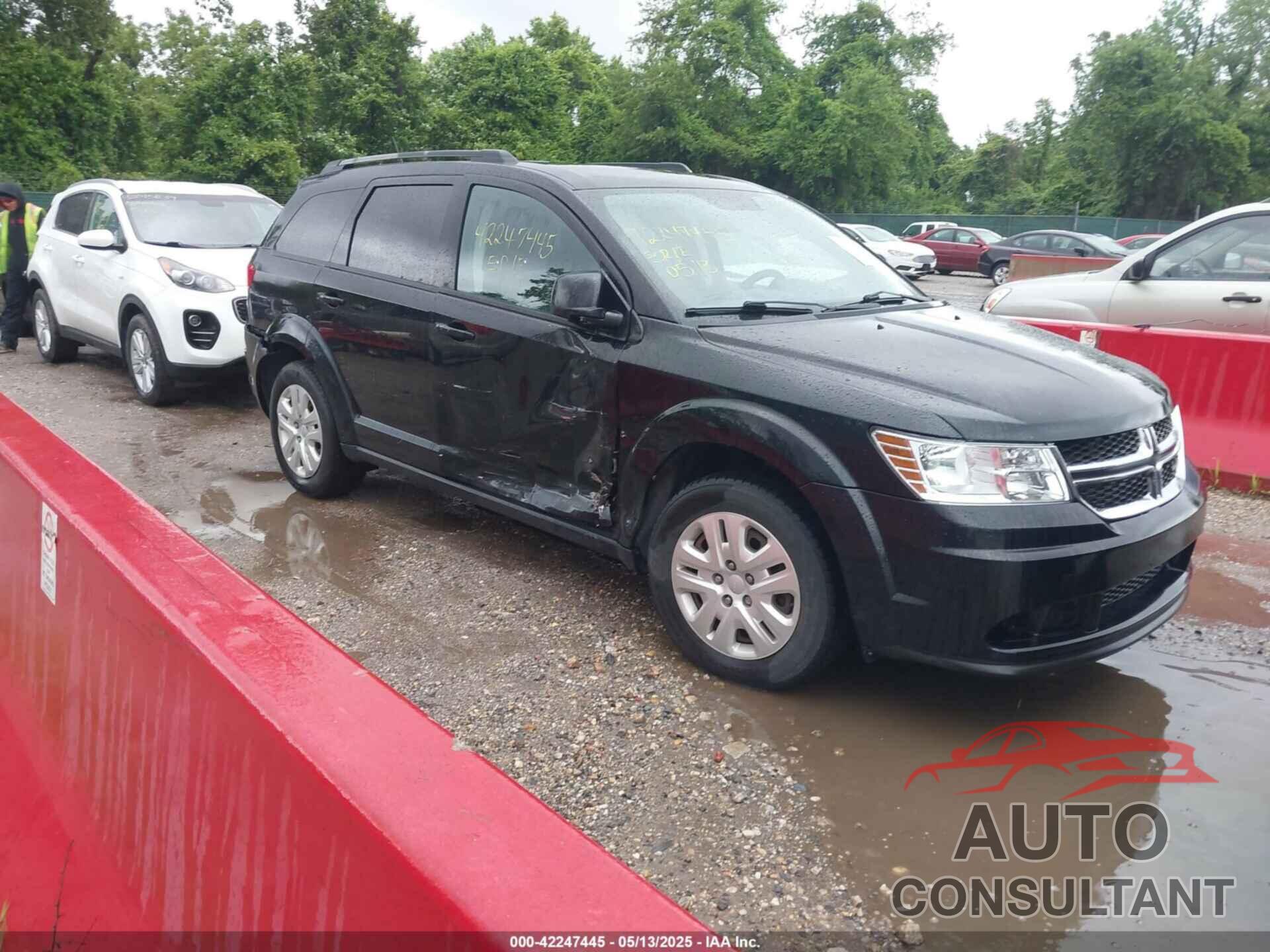 DODGE JOURNEY 2017 - 3C4PDCAB1HT707613