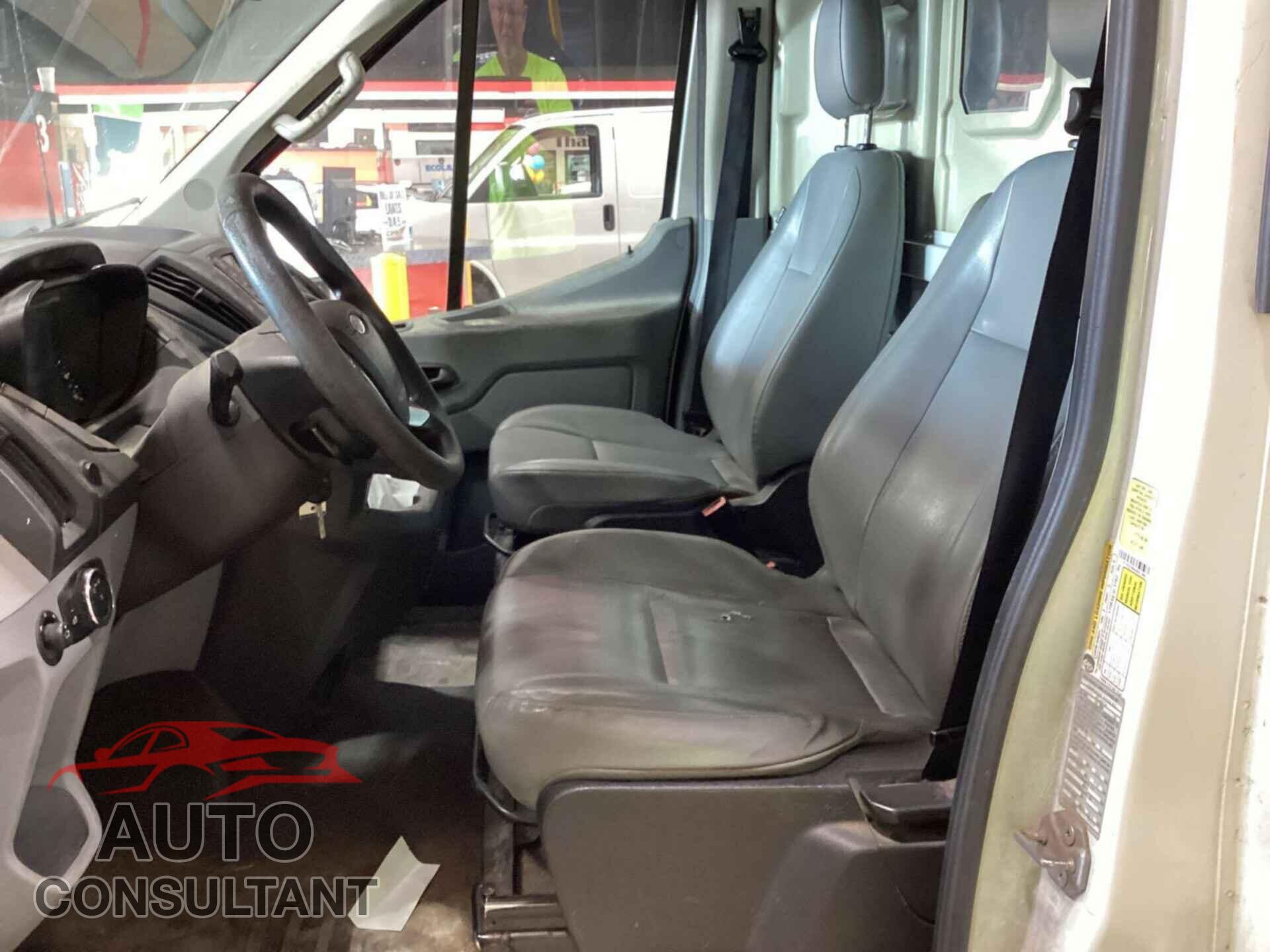 FORD TRANSIT 2016 - 1FTYR2CM4GKA51969