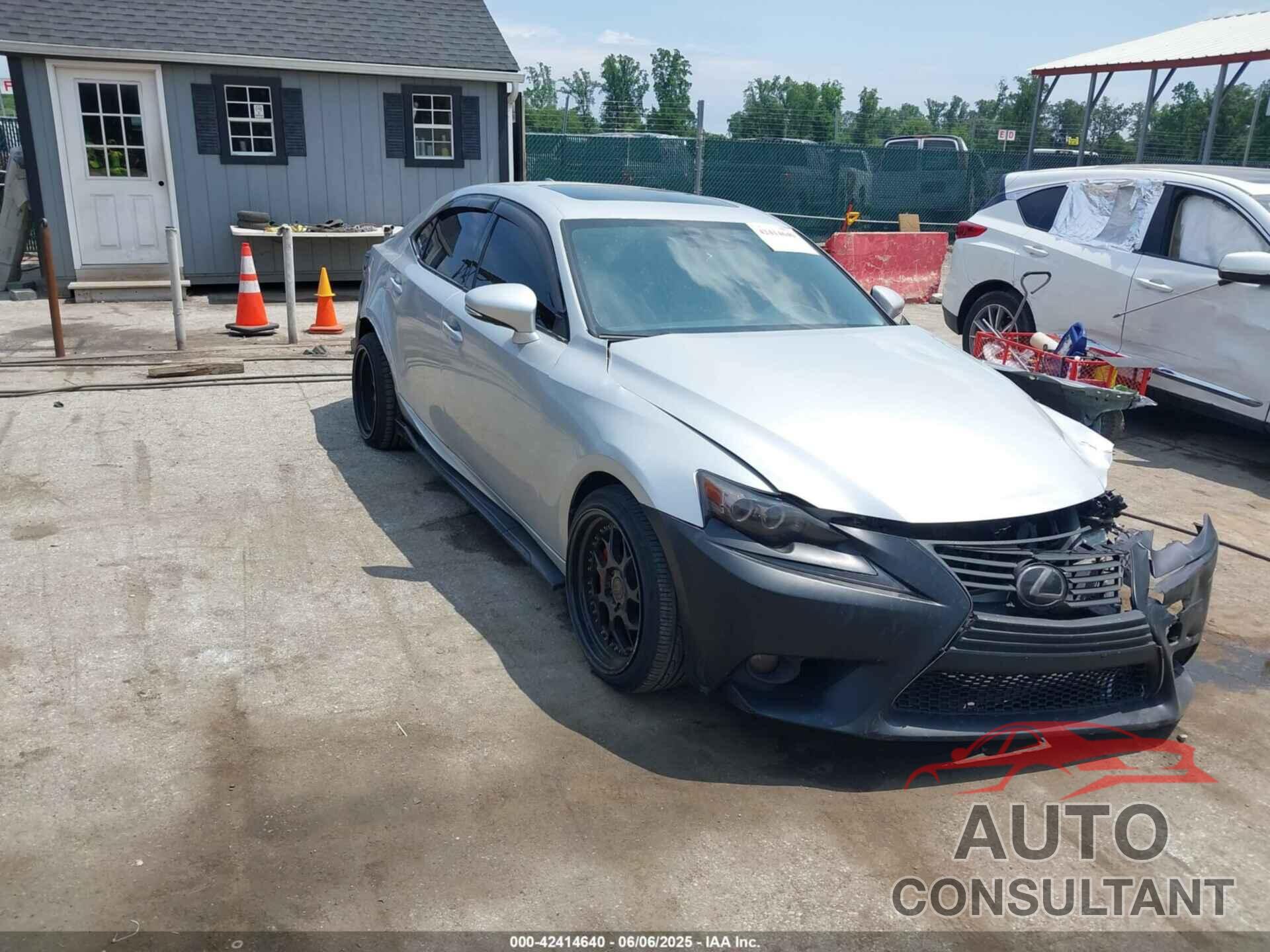 LEXUS IS 350 2014 - JTHCE1D24E5001080