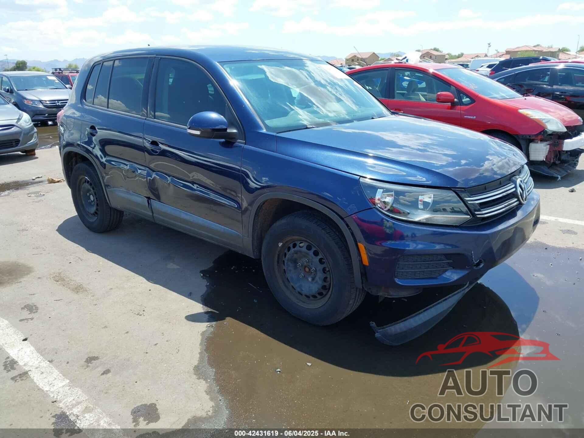 VOLKSWAGEN TIGUAN 2013 - WVGCV3AX6DW605876