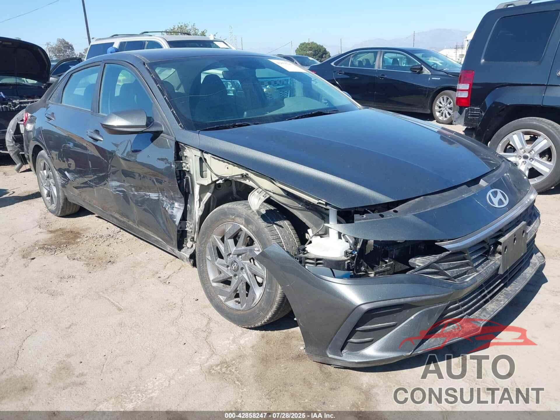 HYUNDAI ELANTRA 2024 - KMHLM4DG6RU732599