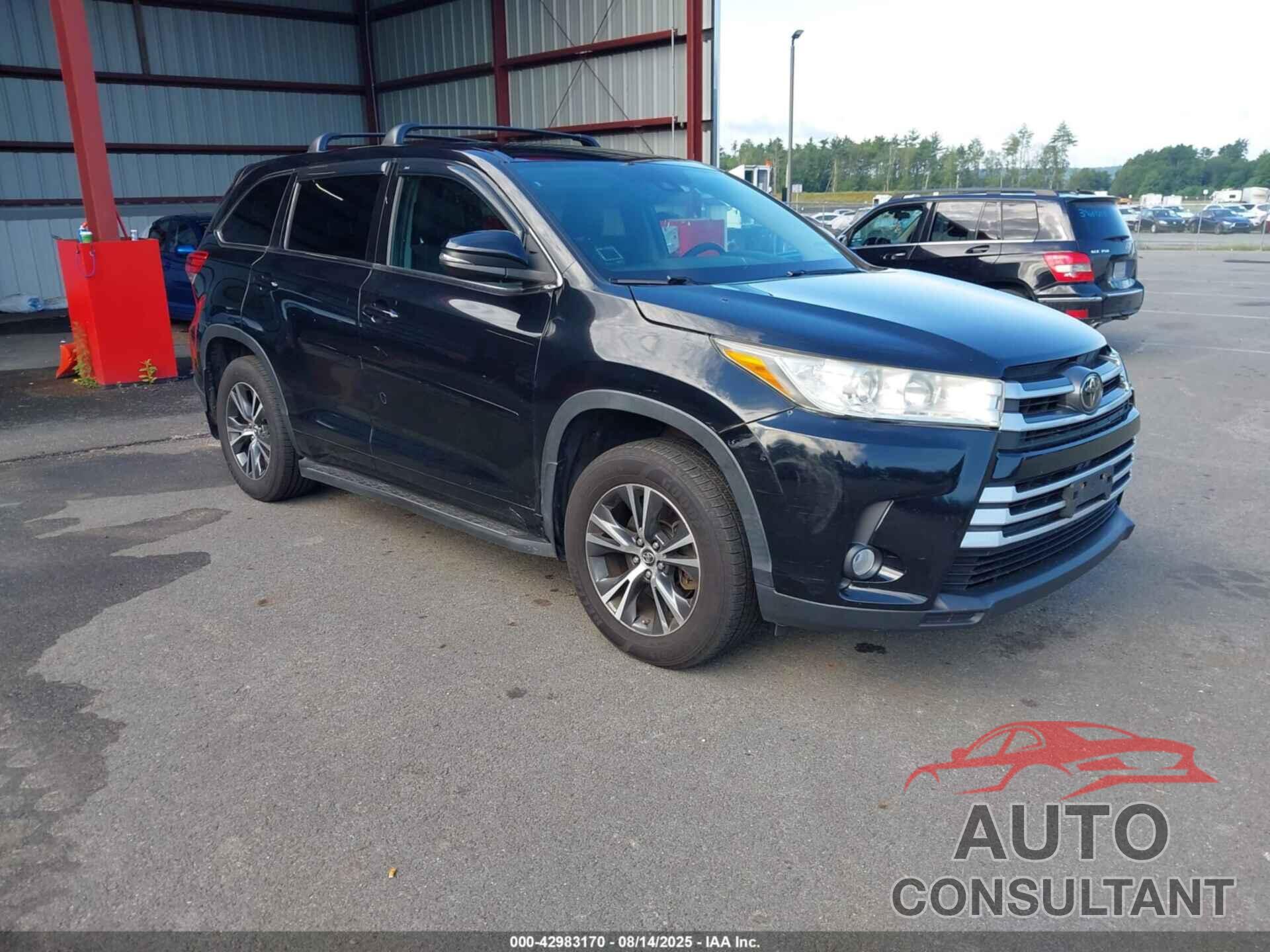 TOYOTA HIGHLANDER 2017 - 5TDBZRFH0HS365030