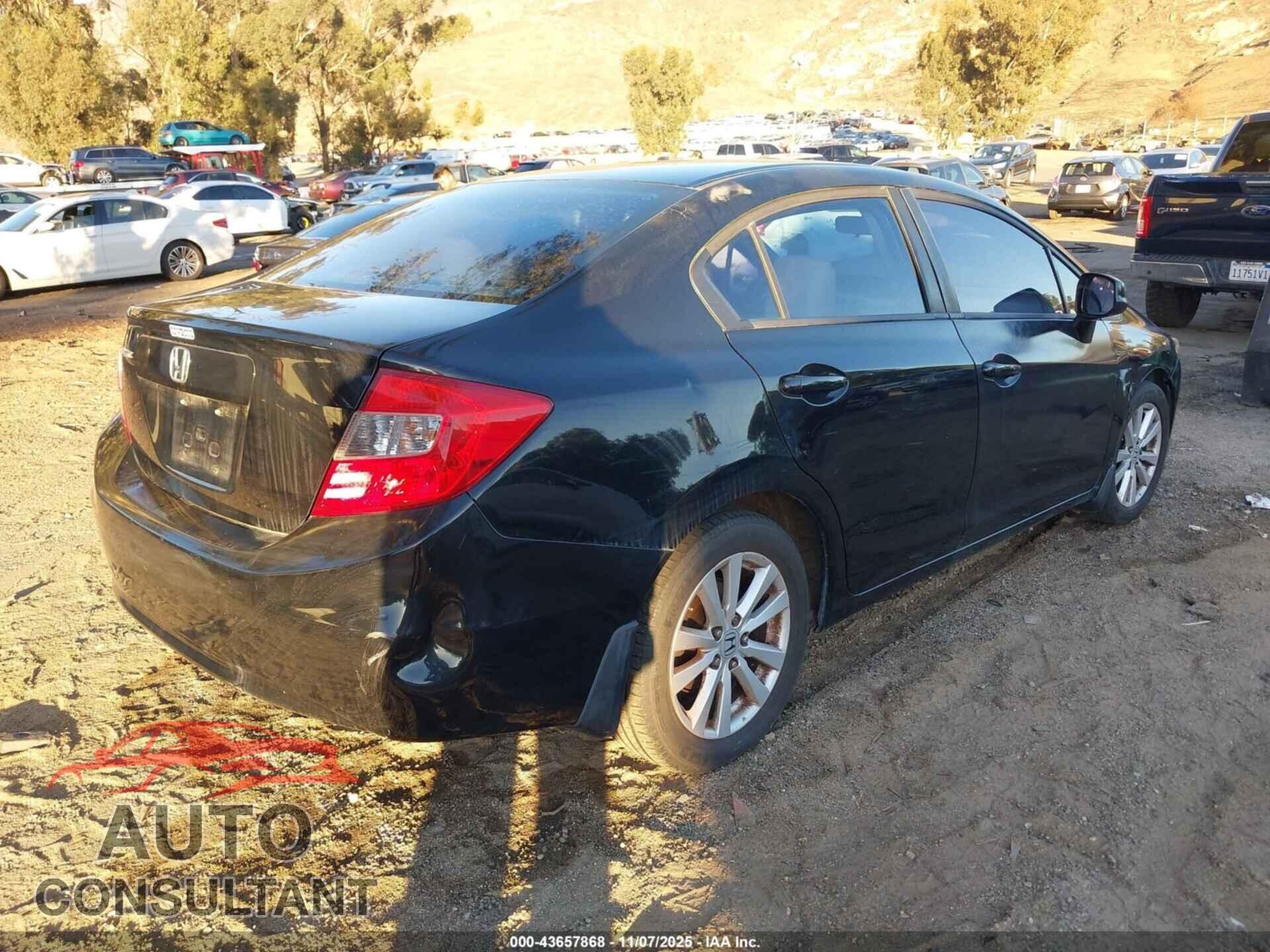 HONDA CIVIC 2012 - 2HGFB2F88CH522373