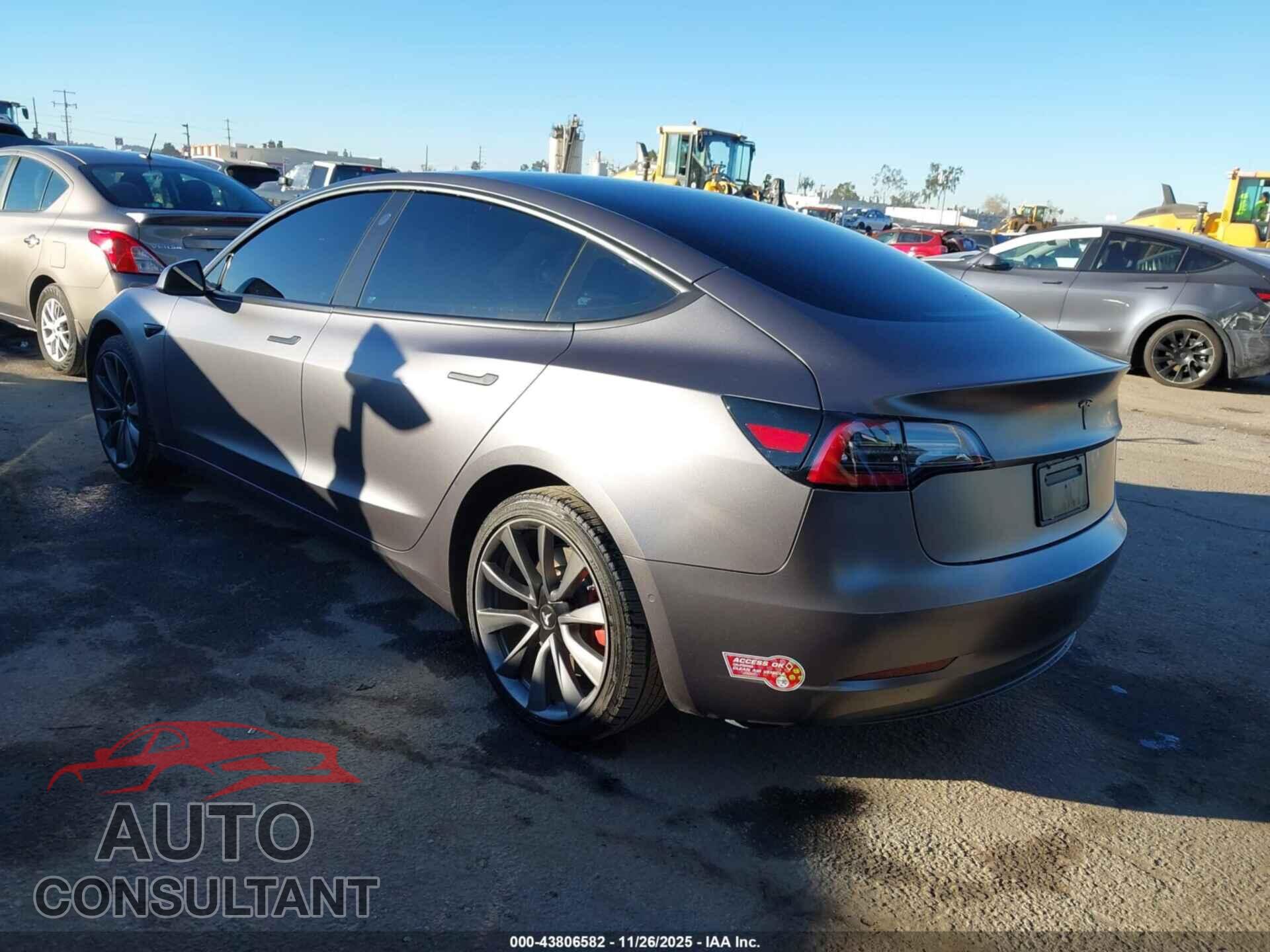 TESLA MODEL 3 2019 - 5YJ3E1EA7KF431977