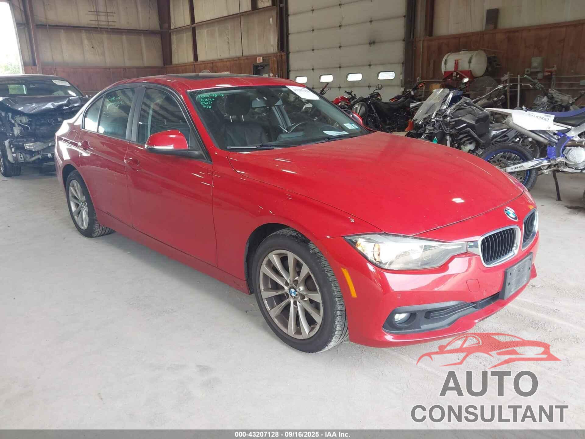BMW 320I 2016 - WBA8E5G54GNU21426