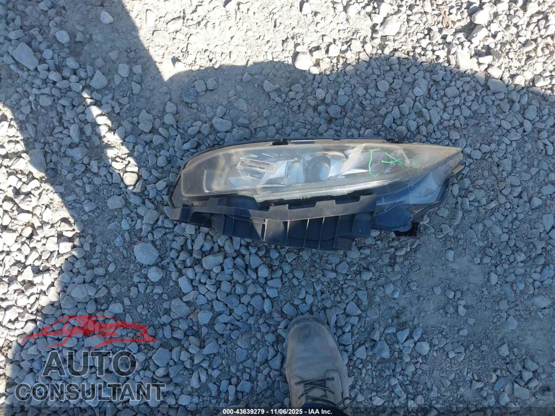 HONDA CIVIC 2018 - 2HGFC2F8XJH596081