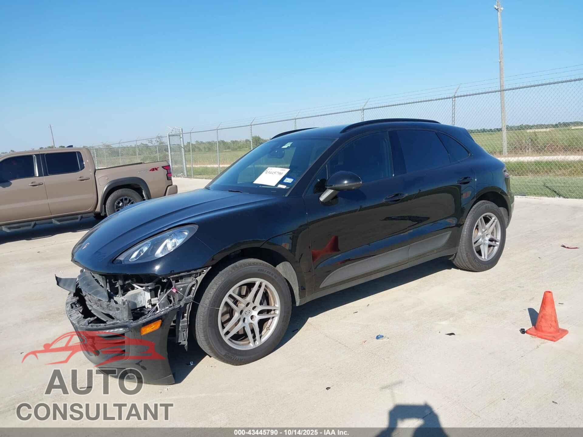 PORSCHE MACAN 2017 - WP1AA2A52HLB81425