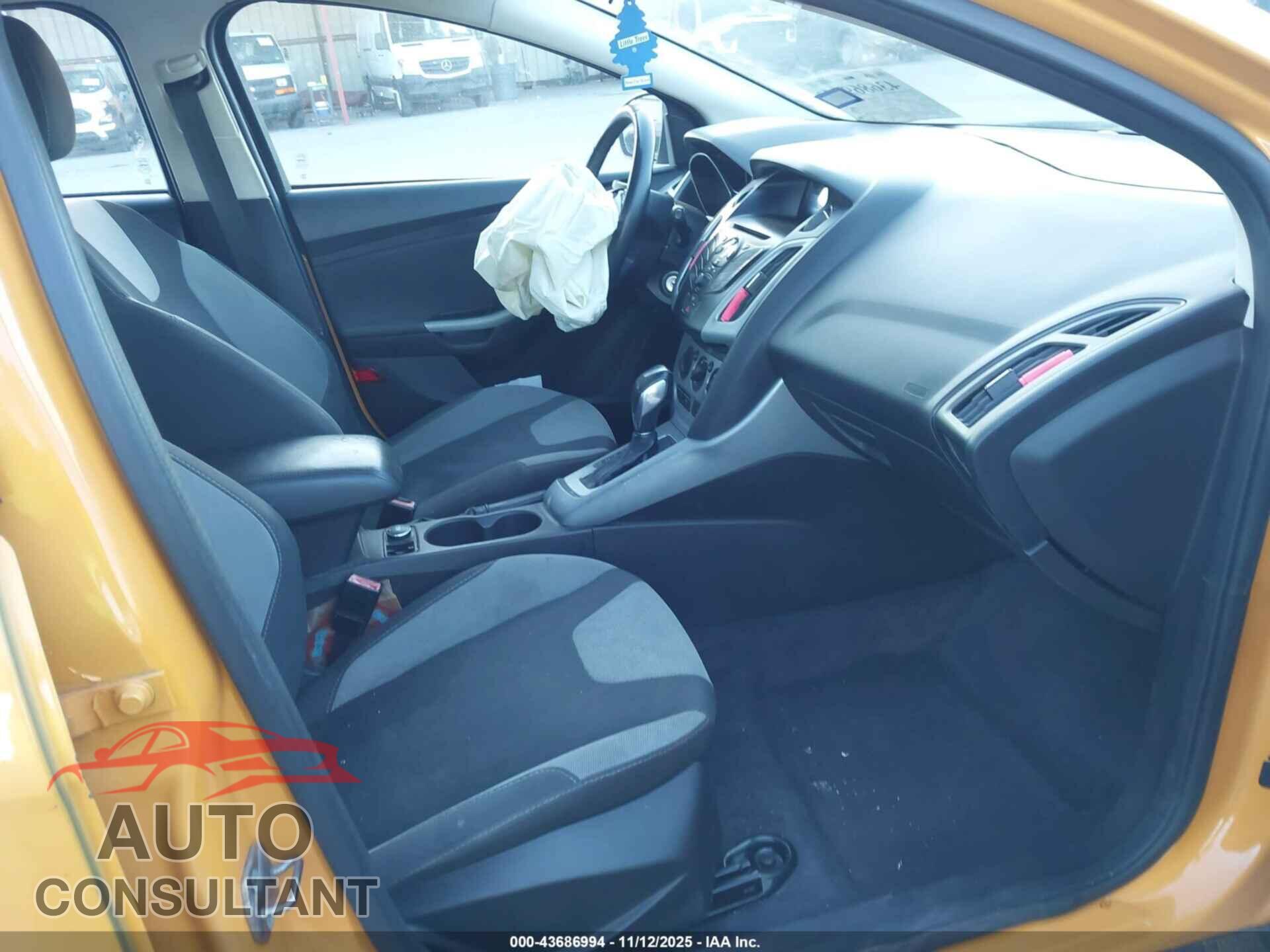 FORD FOCUS 2012 - 1FAHP3K23CL362766