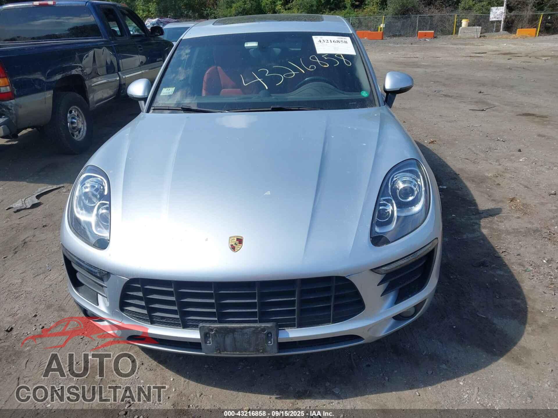 PORSCHE MACAN 2015 - WP1AB2A58FLB56149