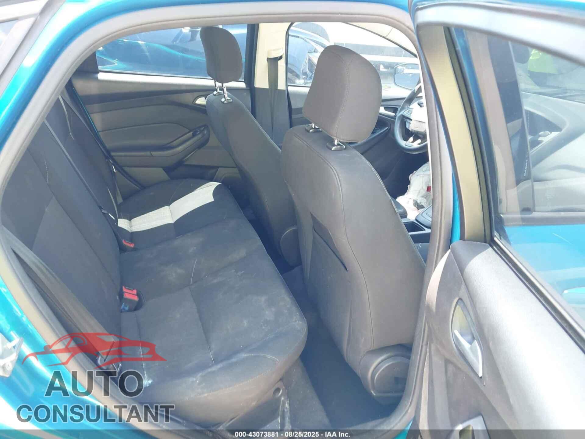 FORD FOCUS 2016 - 1FADP3F22GL314965