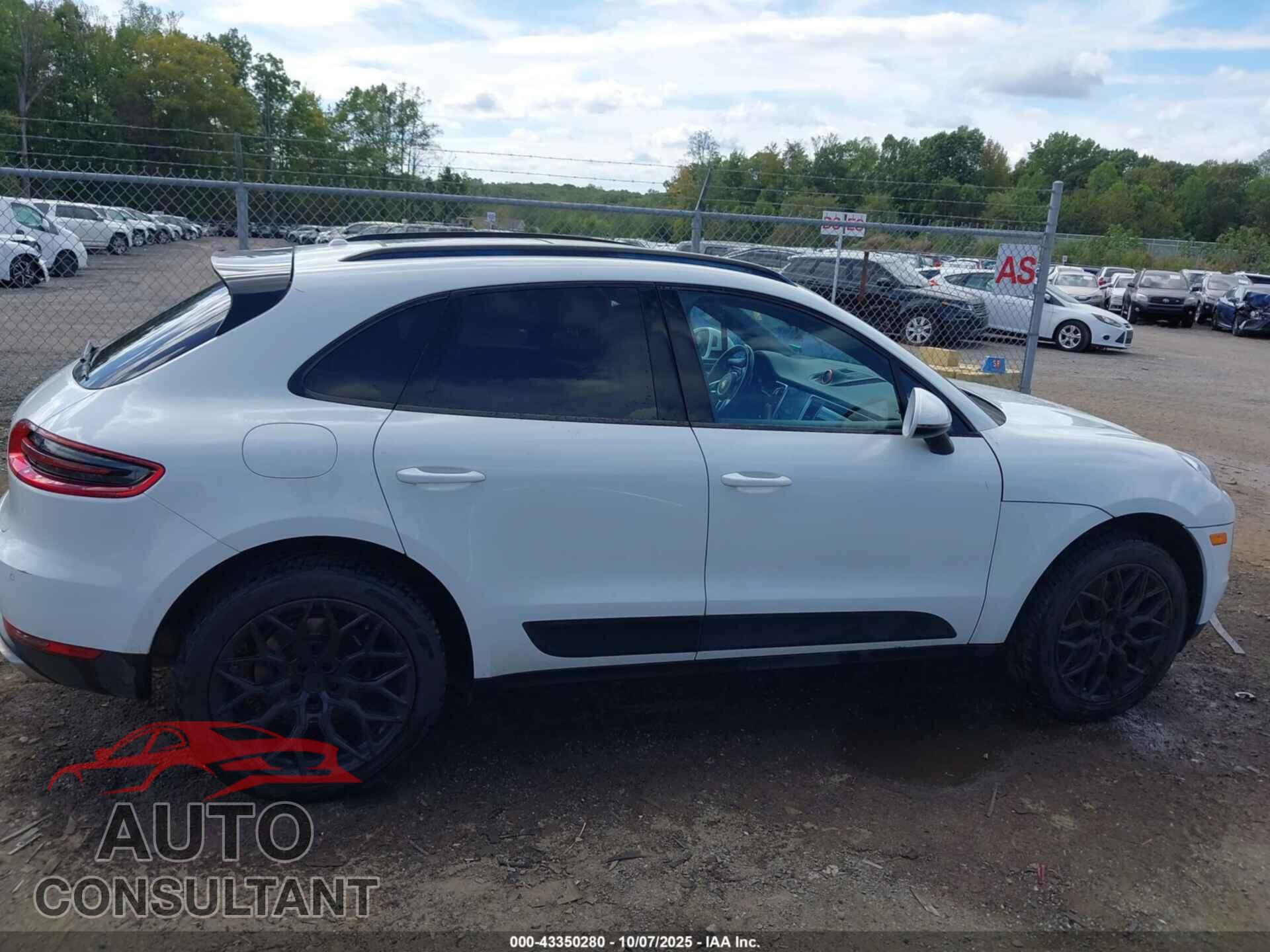 PORSCHE MACAN 2017 - WP1AA2A57HLB80948