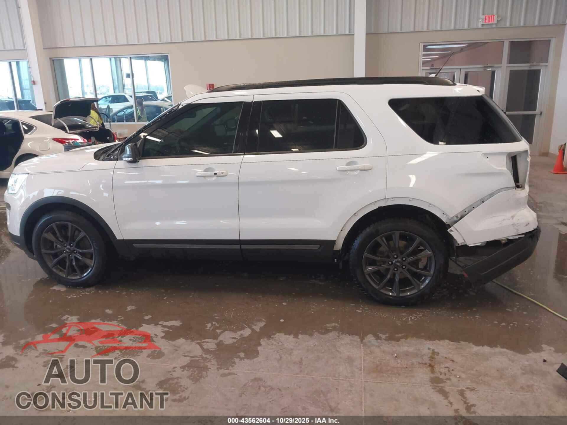 FORD EXPLORER 2018 - 1FM5K7D87JGB78632