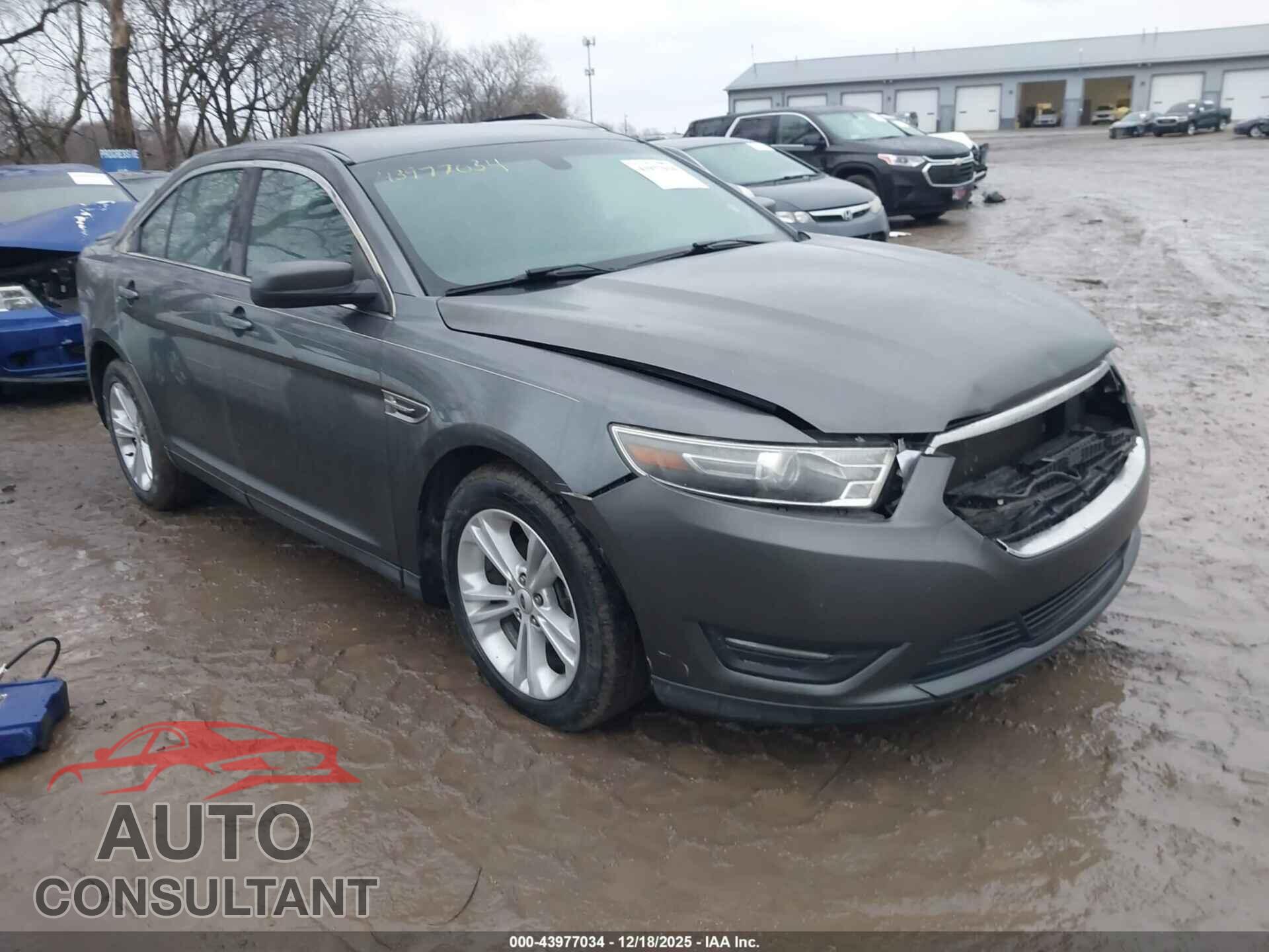 FORD TAURUS 2015 - 1FAHP2E80FG174357