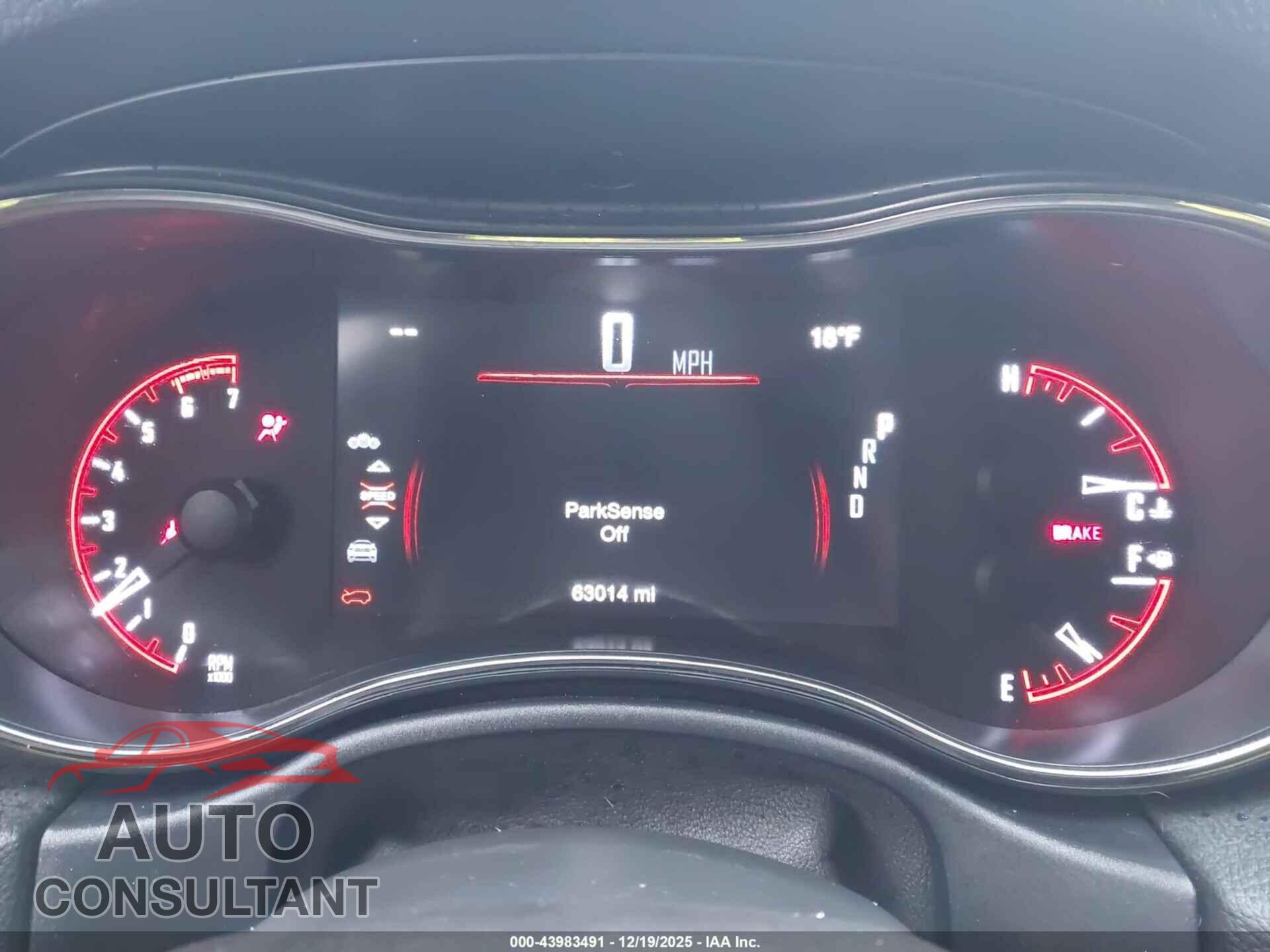 DODGE DURANGO 2018 - 1C4SDJCTXJC283029