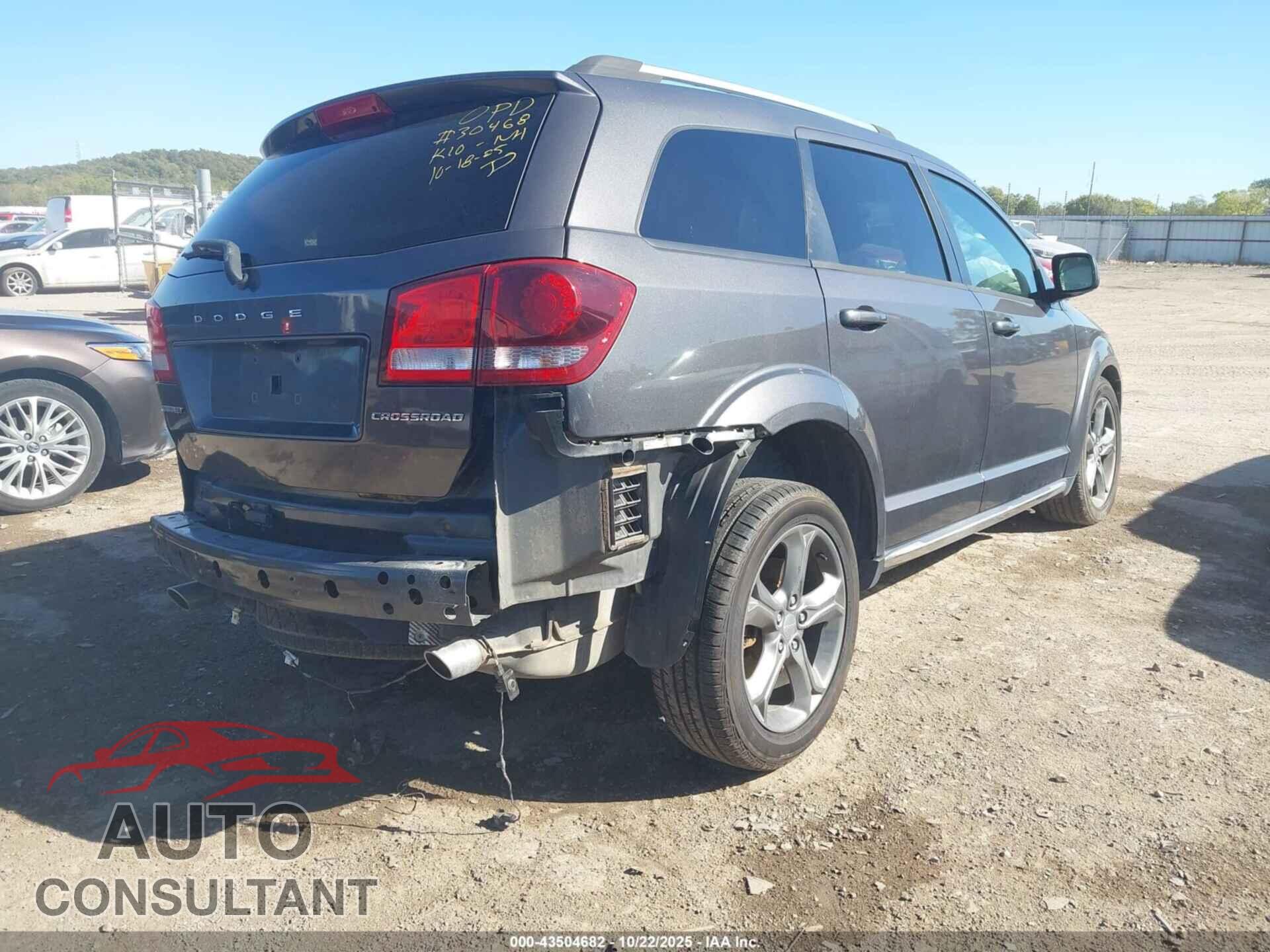 DODGE JOURNEY 2015 - 3C4PDCGG2FT660043