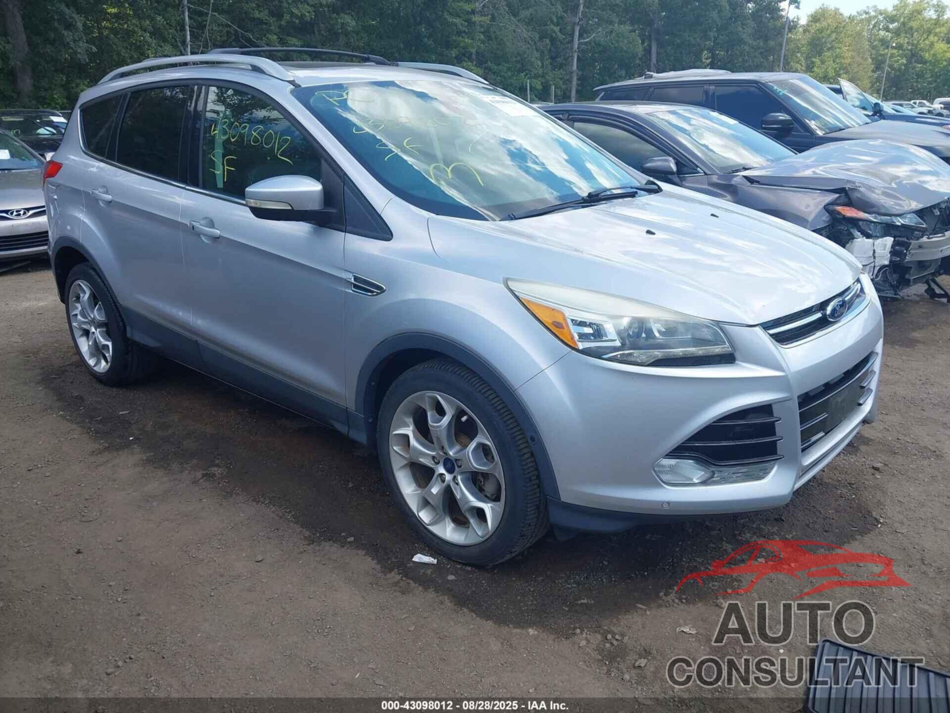 FORD ESCAPE 2014 - 1FMCU0J96EUD21776