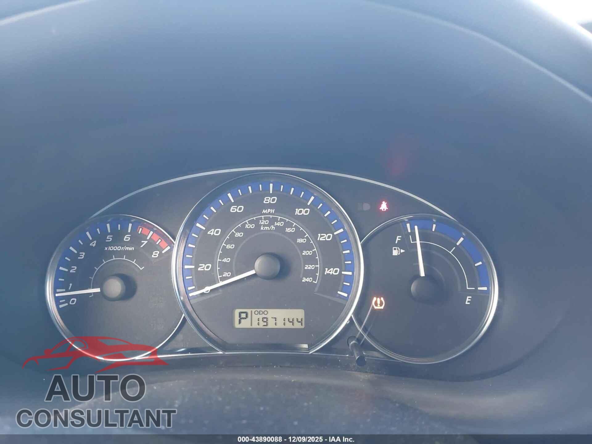 SUBARU FORESTER 2011 - JF2SHABC1BH716359