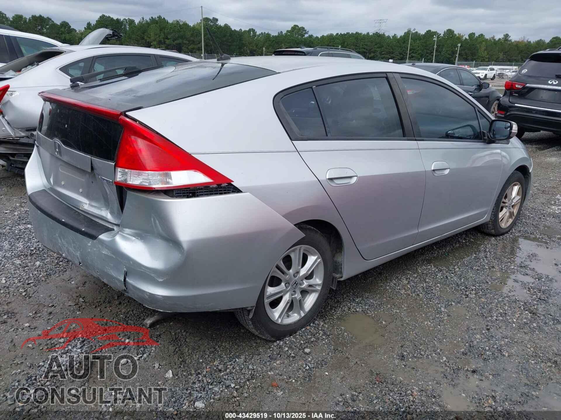 HONDA INSIGHT 2011 - JHMZE2H79BS003460