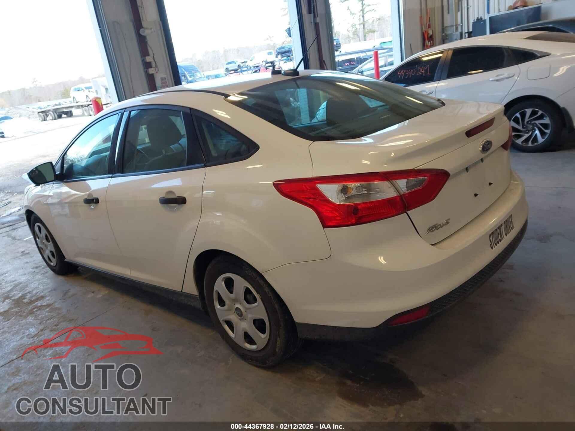 FORD FOCUS 2014 - 1FADP3E23EL112862