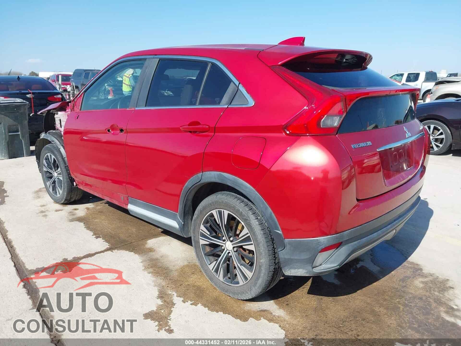 MITSUBISHI ECLIPSE CROSS 2018 - JA4AT5AA3JZ059583