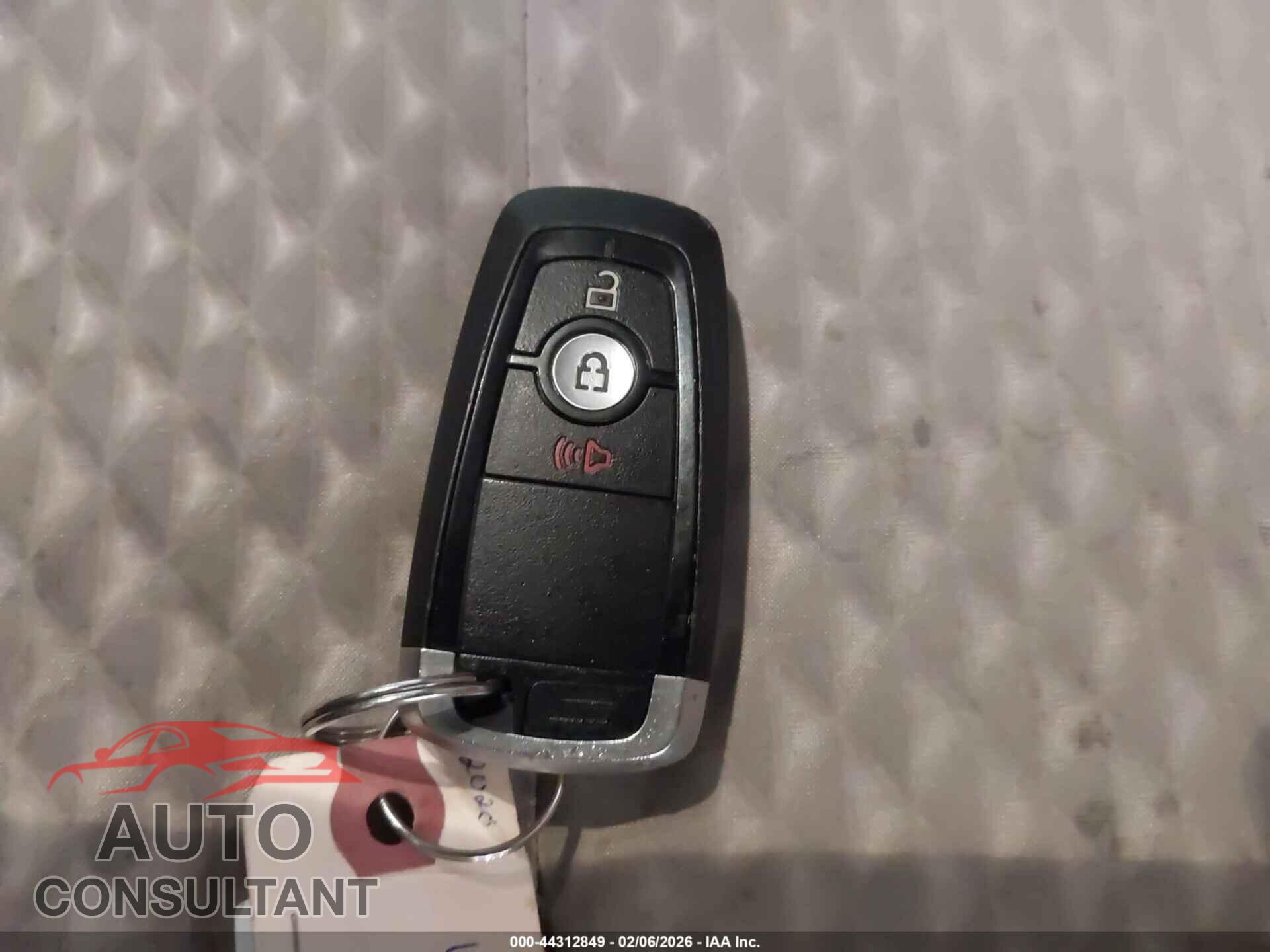FORD ESCAPE 2020 - 1FMCU9G69LUA74591