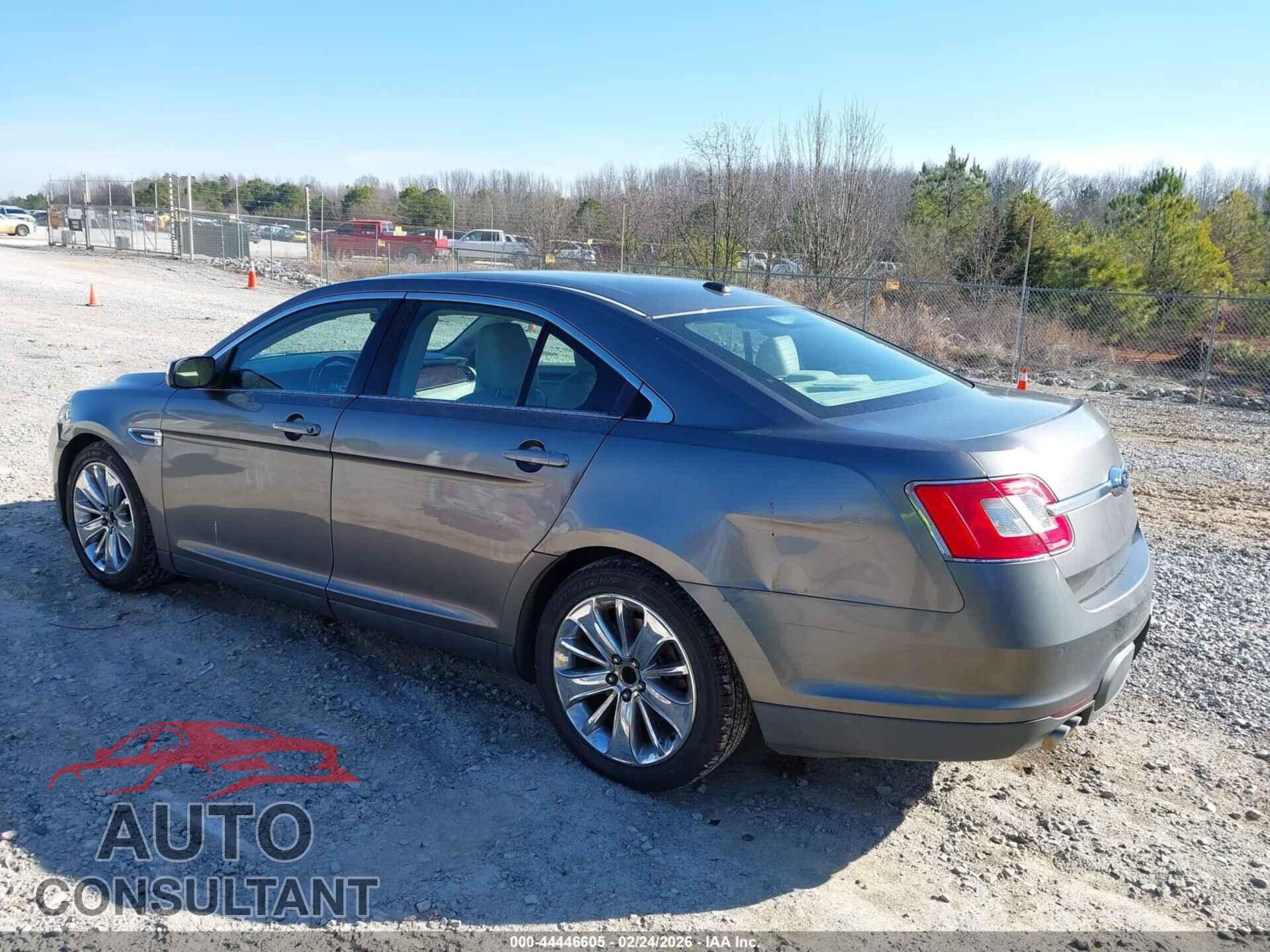 FORD TAURUS 2011 - 1FAHP2FW3BG101006