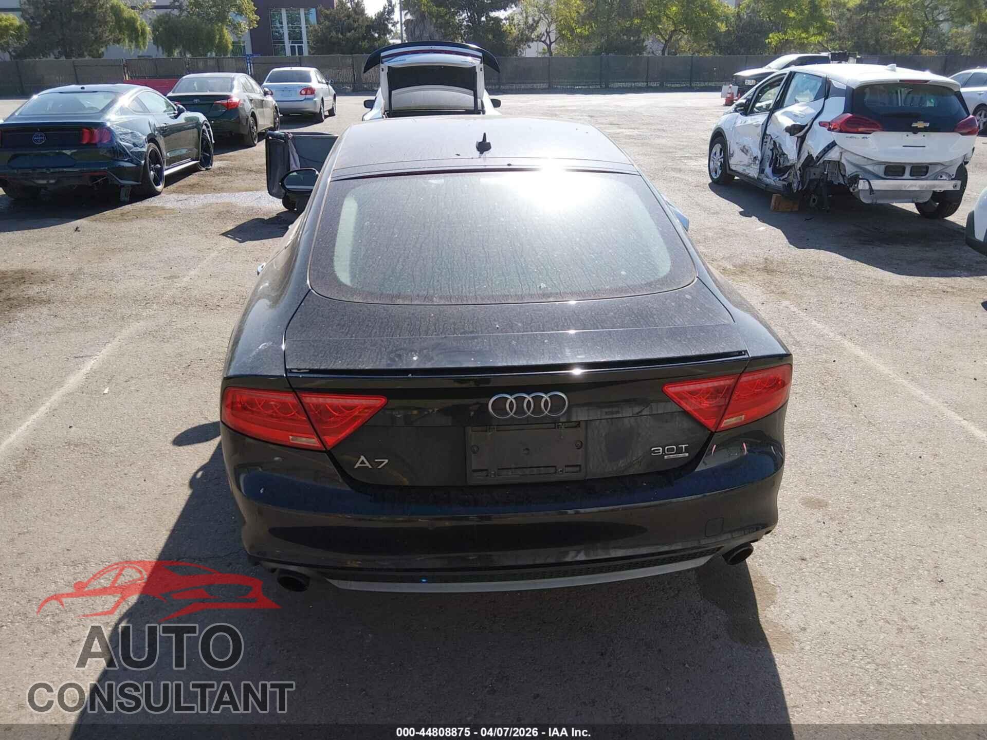 AUDI A7 2012 - WAU2GAFC1CN038904