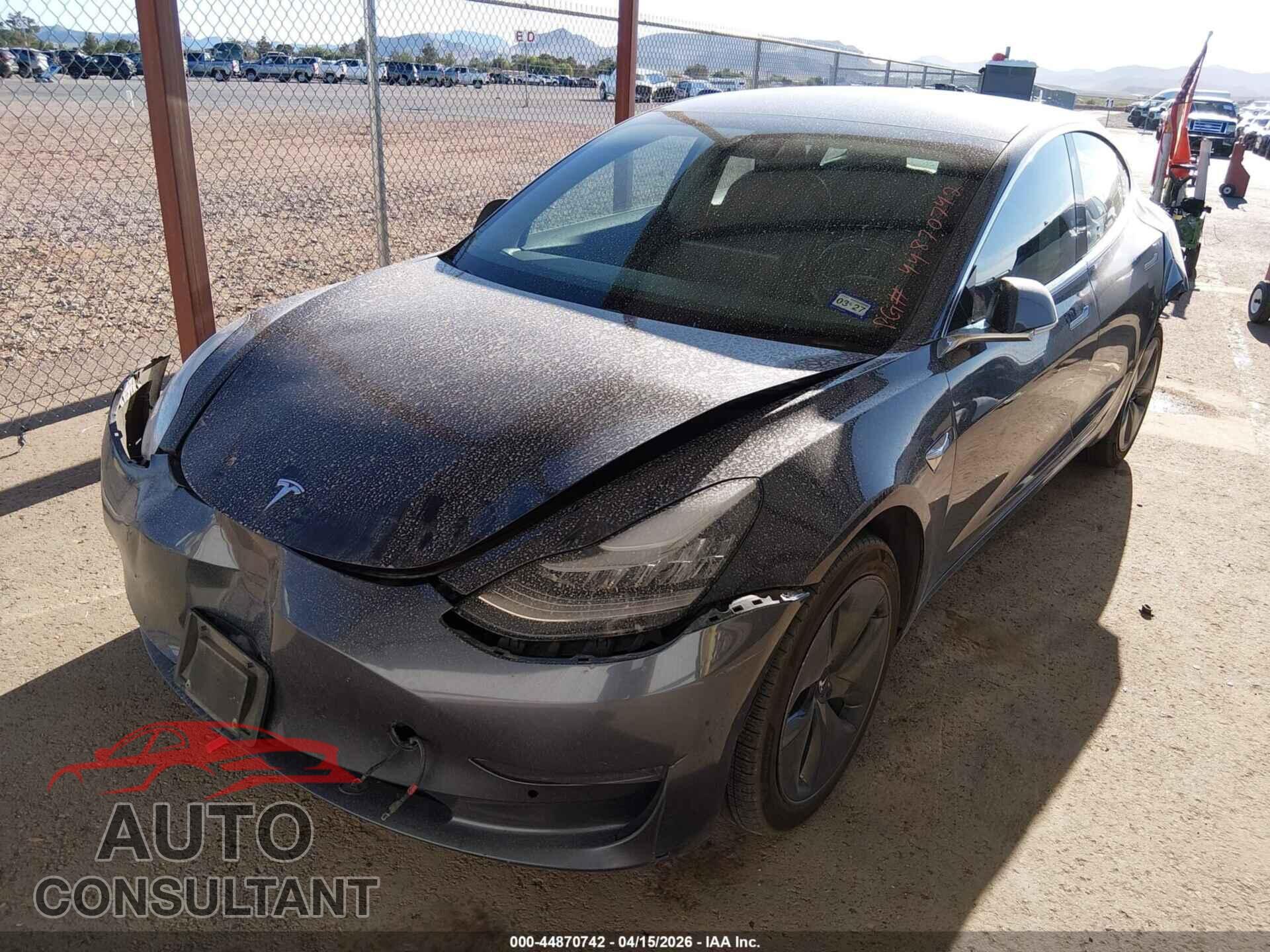 TESLA MODEL 3 2018 - 5YJ3E1EA5JF052720