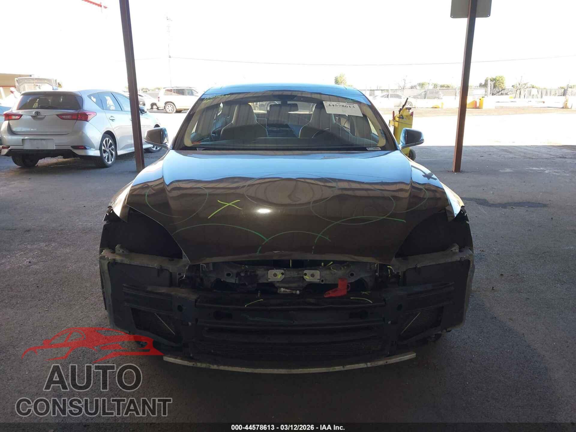 TESLA MODEL S 2013 - 5YJSA1DN6DFP06074