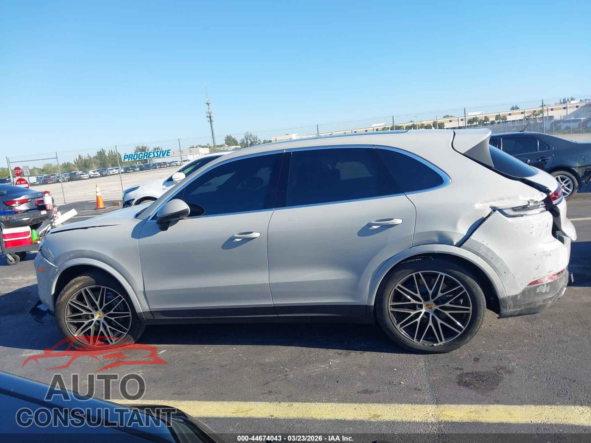PORSCHE CAYENNE 2024 - WP1AA2AY2RDA10812