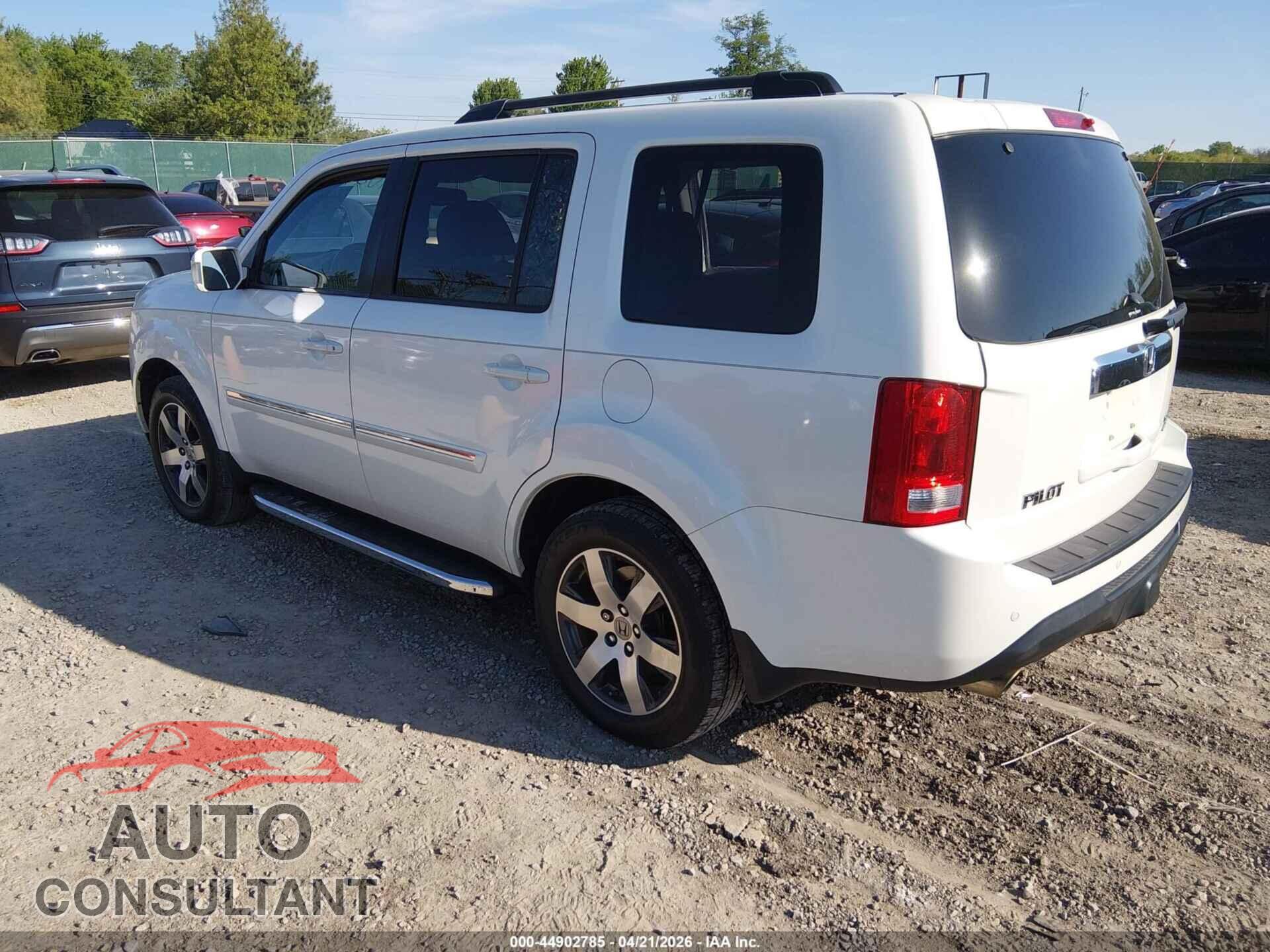 HONDA PILOT 2013 - 5FNYF4H99DB005149