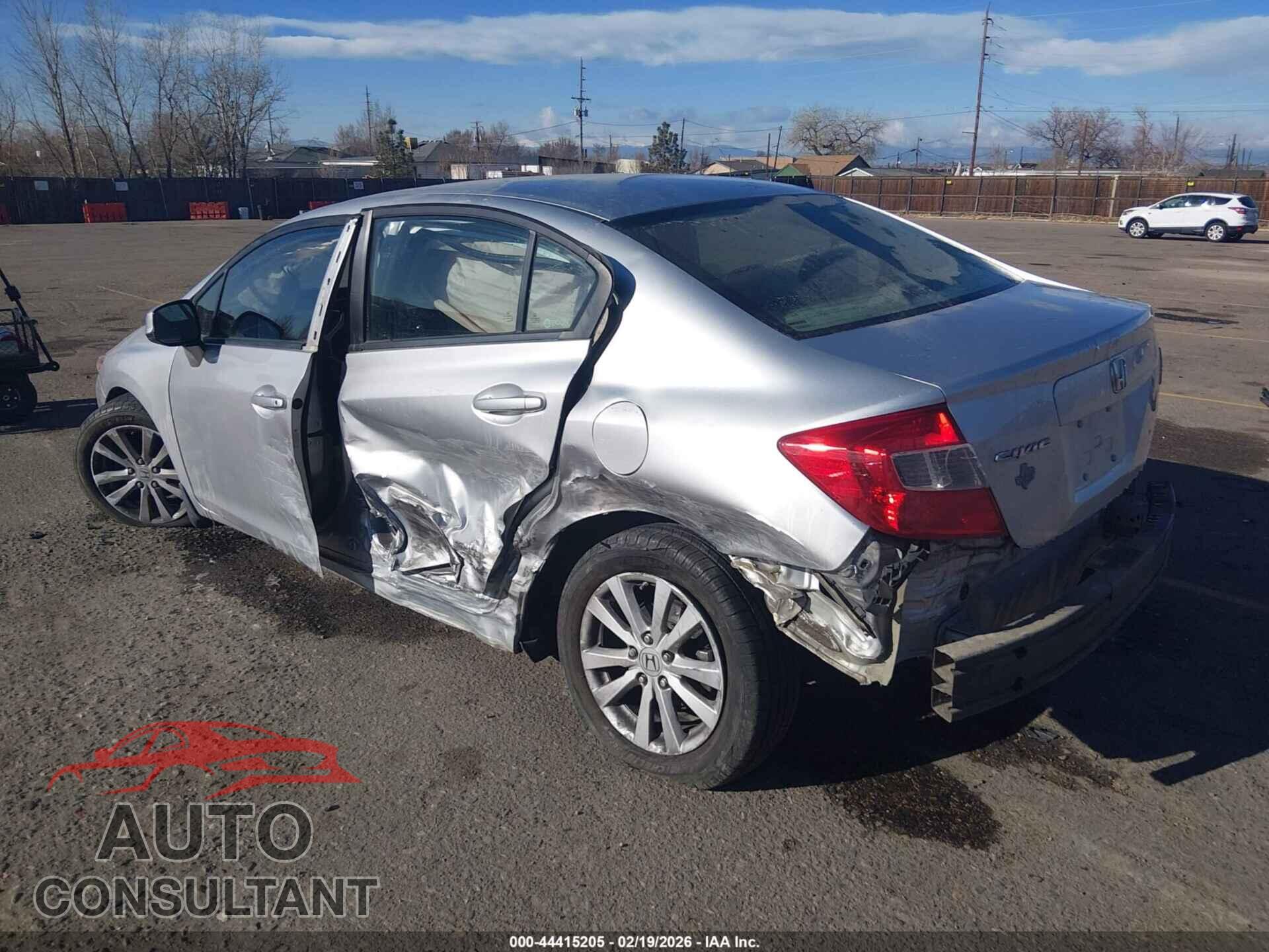 HONDA CIVIC 2012 - 19XFB2F80CE083552