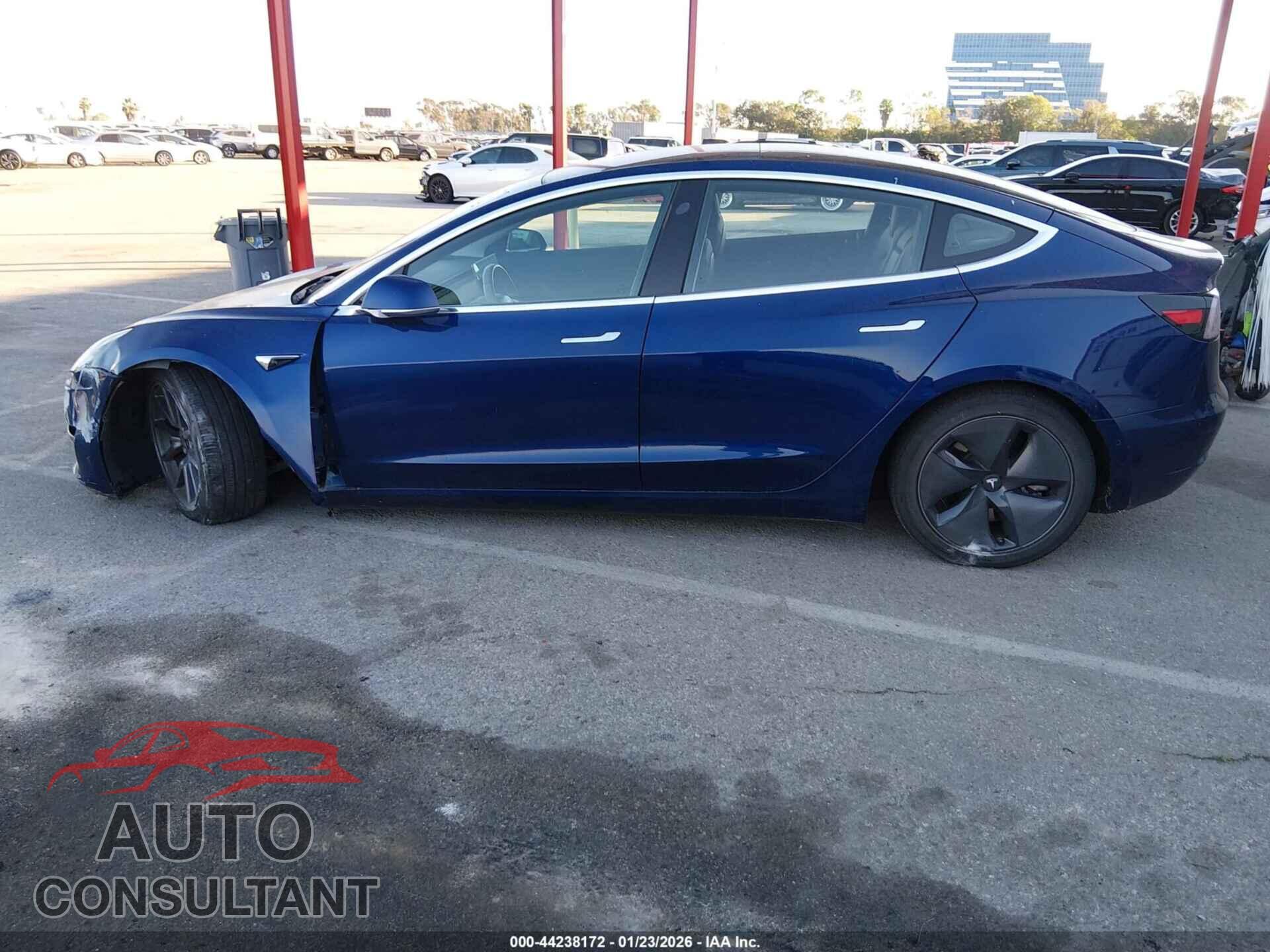 TESLA MODEL 3 2018 - 5YJ3E1EA2JF046194
