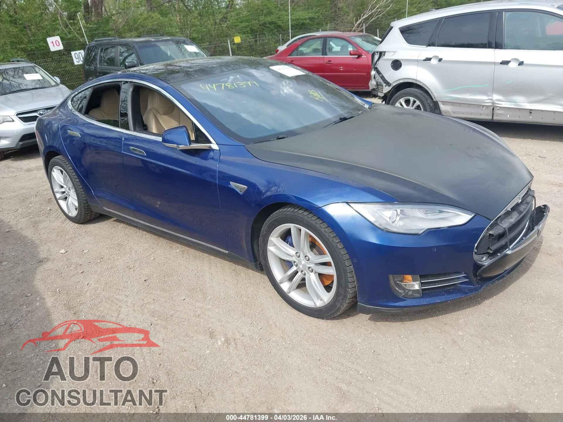 TESLA MODEL S 2015 - 5YJSA1S21FF093177