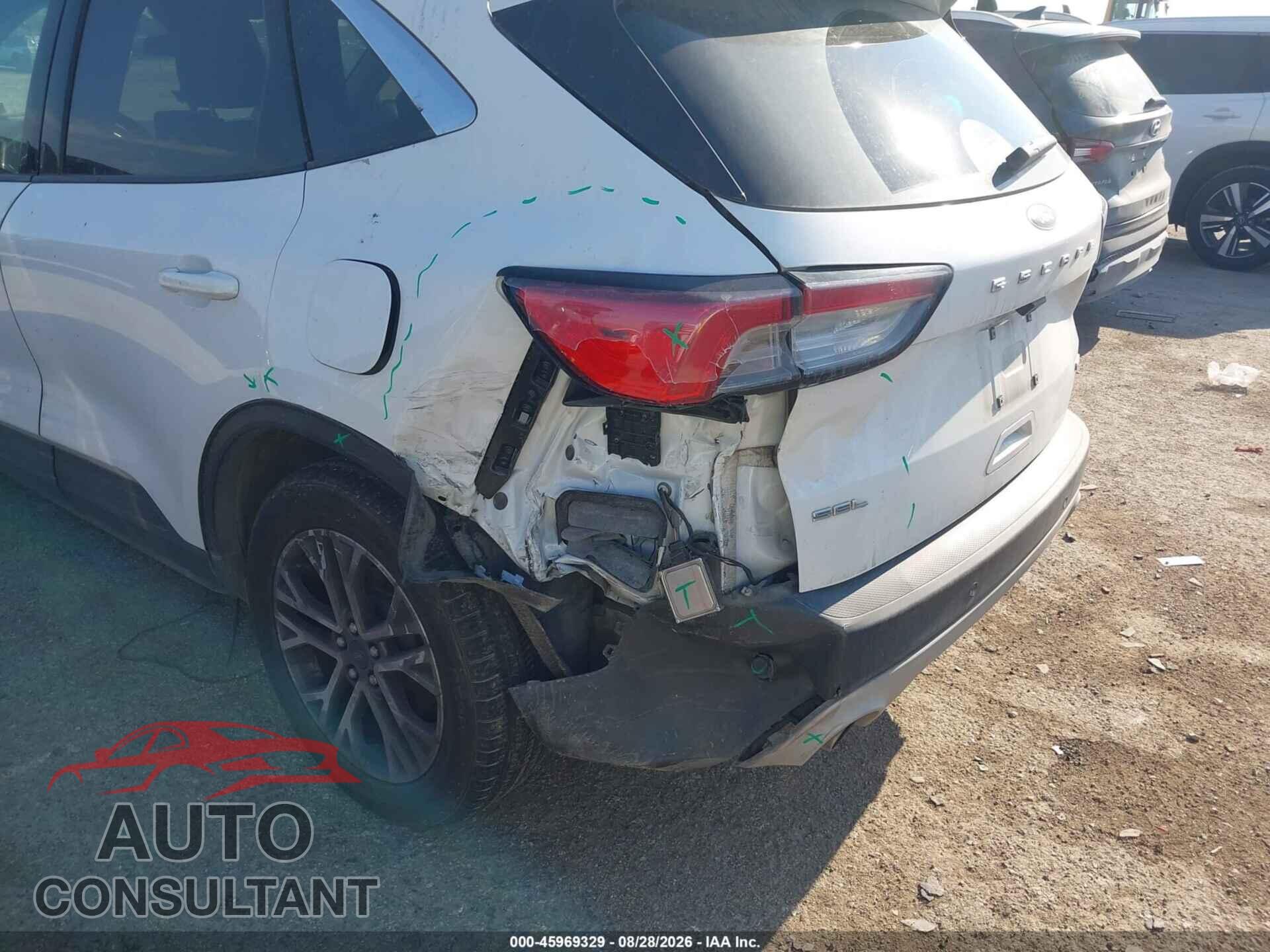 FORD ESCAPE 2020 - 1FMCU0H68LUA58957