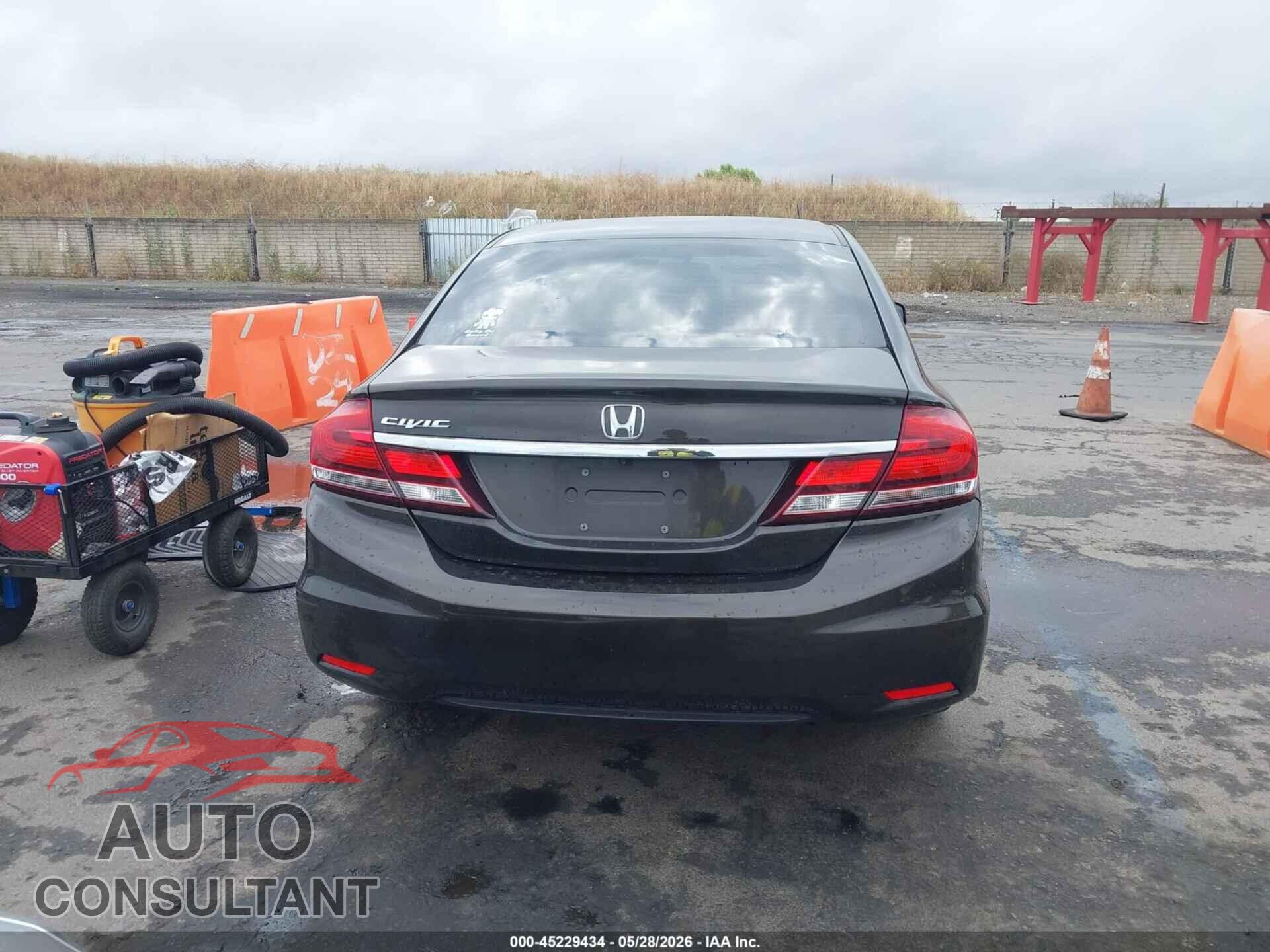 HONDA CIVIC 2013 - 19XFB2F57DE201944