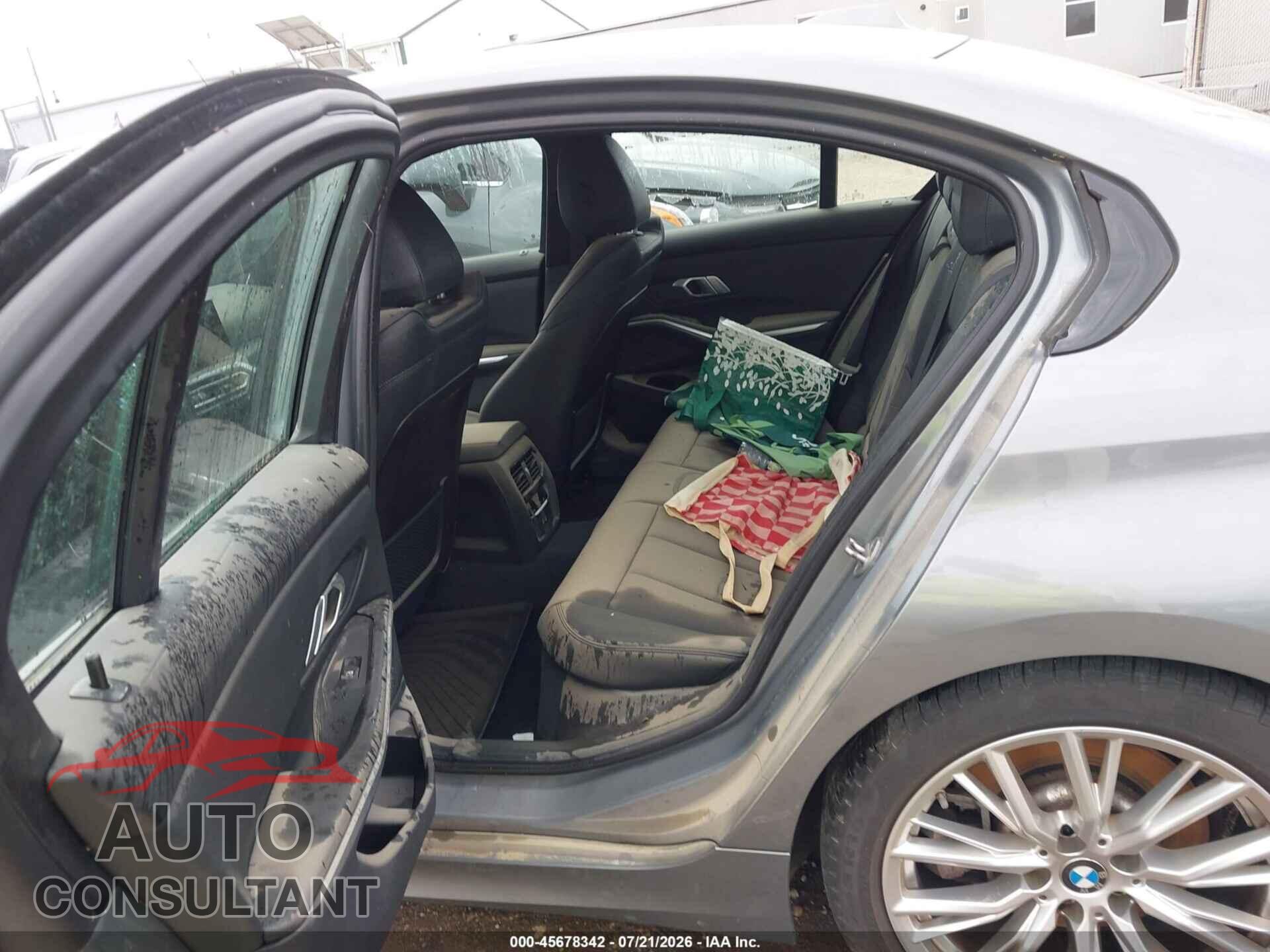 BMW 330I 2023 - 3MW69FF07P8D24067