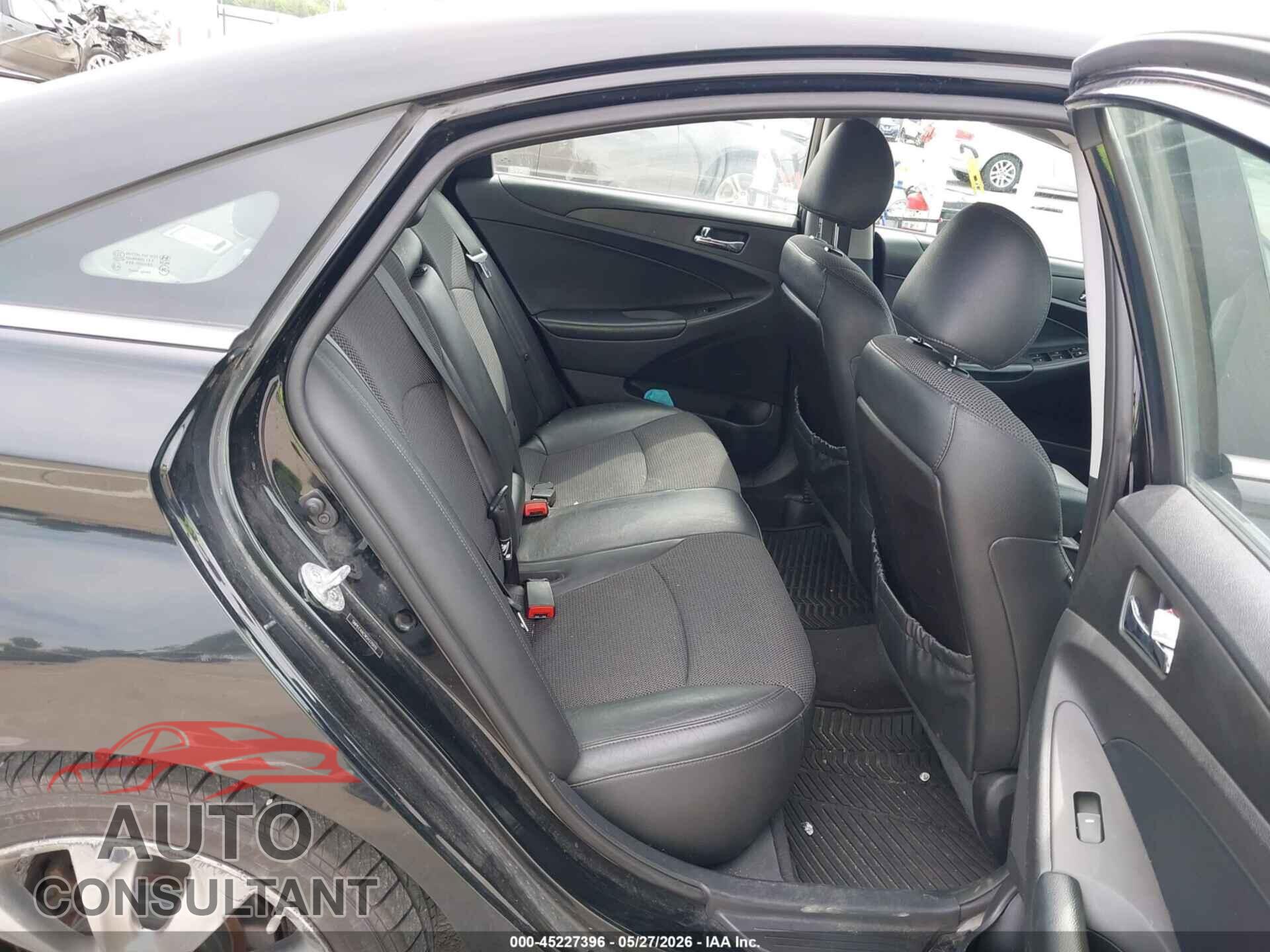 HYUNDAI SONATA 2012 - 5NPEC4AC9CH370111